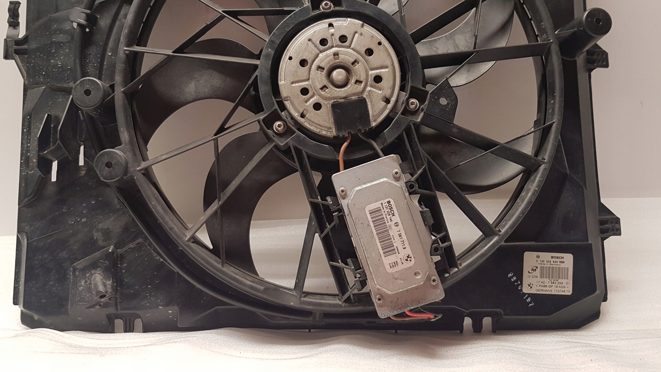 Ventilateur radiateur BMW 1 E81 E82 E87 E88 X1 E84 7563259