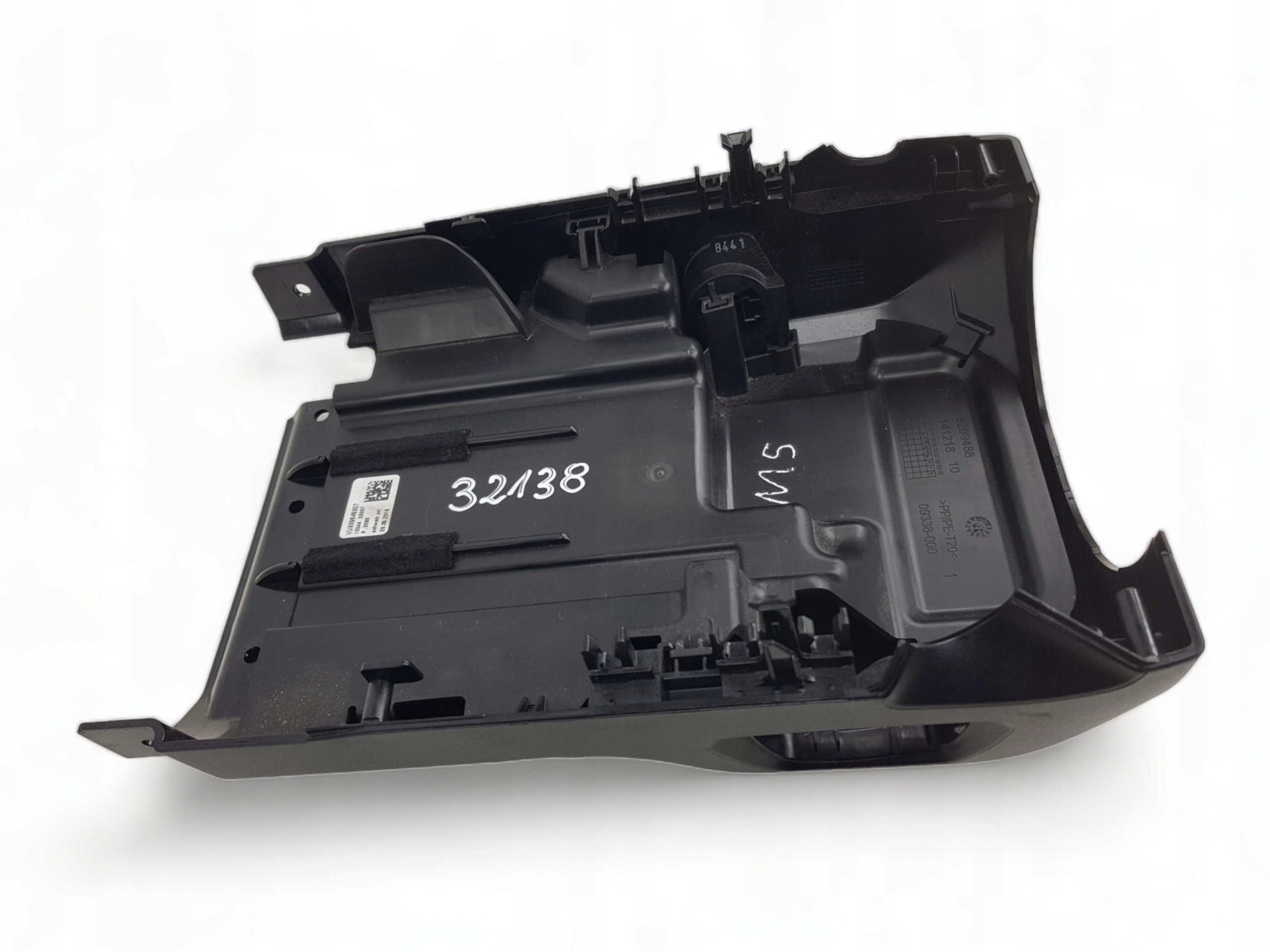 obal volantu BMW M5 G30 F90 9299488