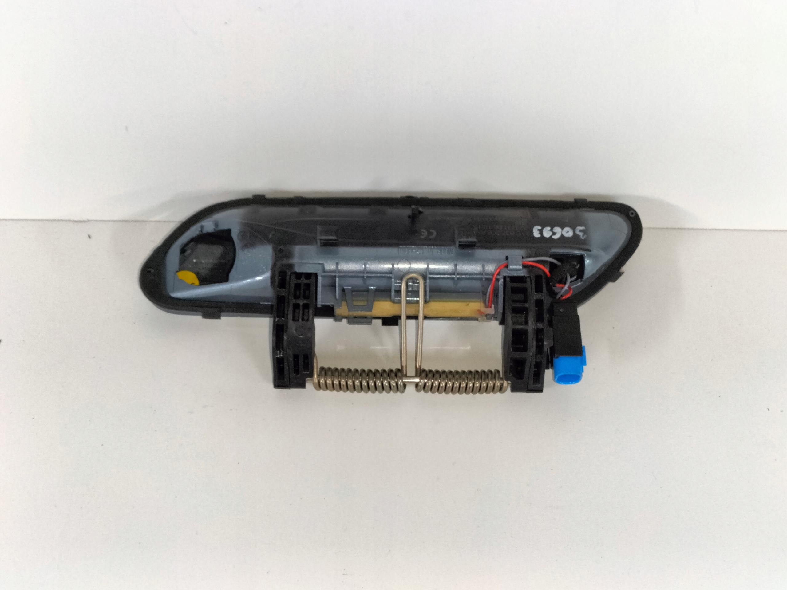 handle door front right VW ID4 20- kostka 5 vertical