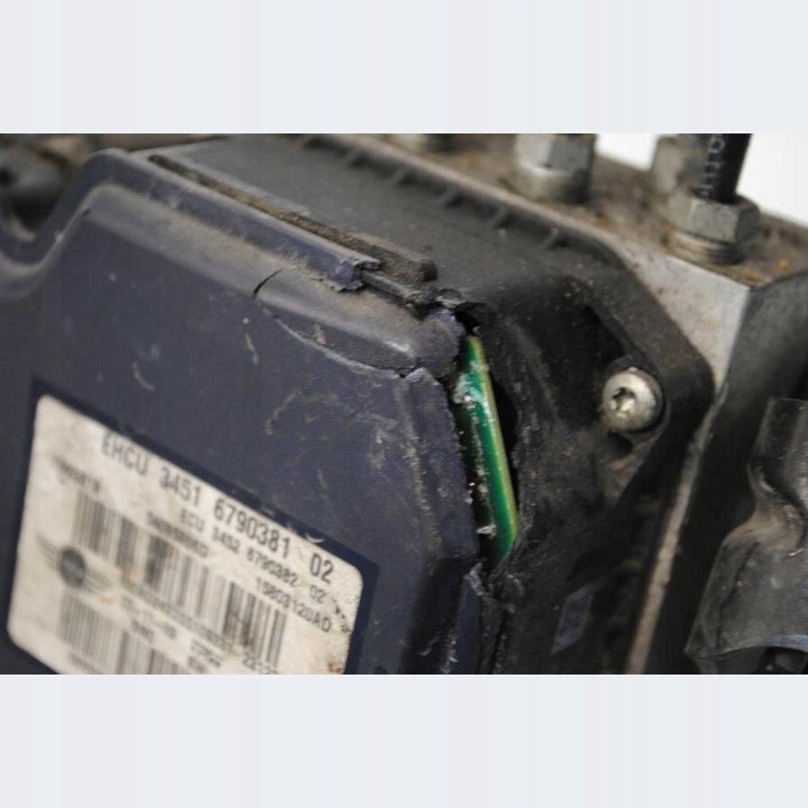 Pumpe ABS MINI R56 6790381