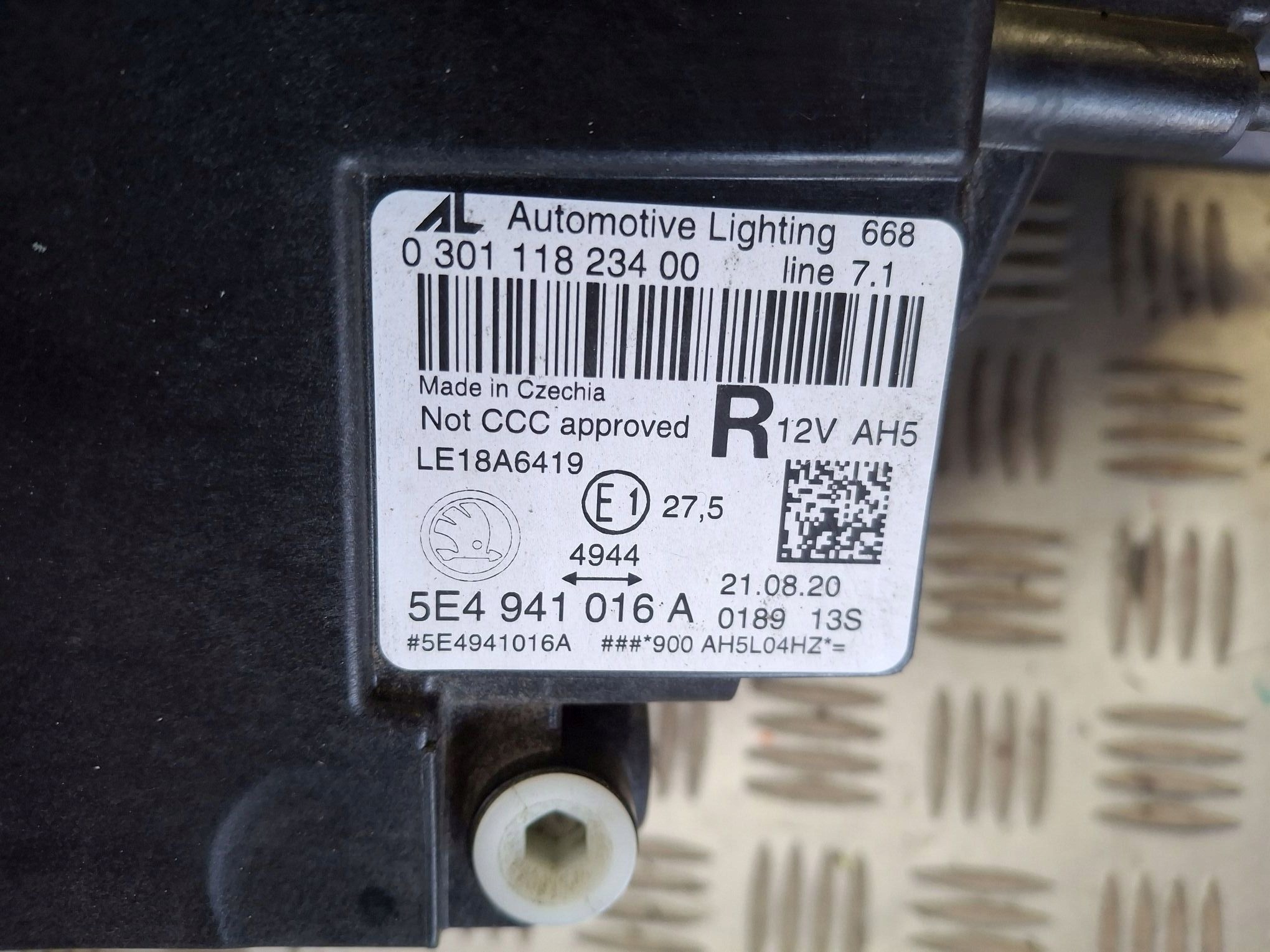 light right front FULL LED SKODA OCTAVIA IV 2019R->