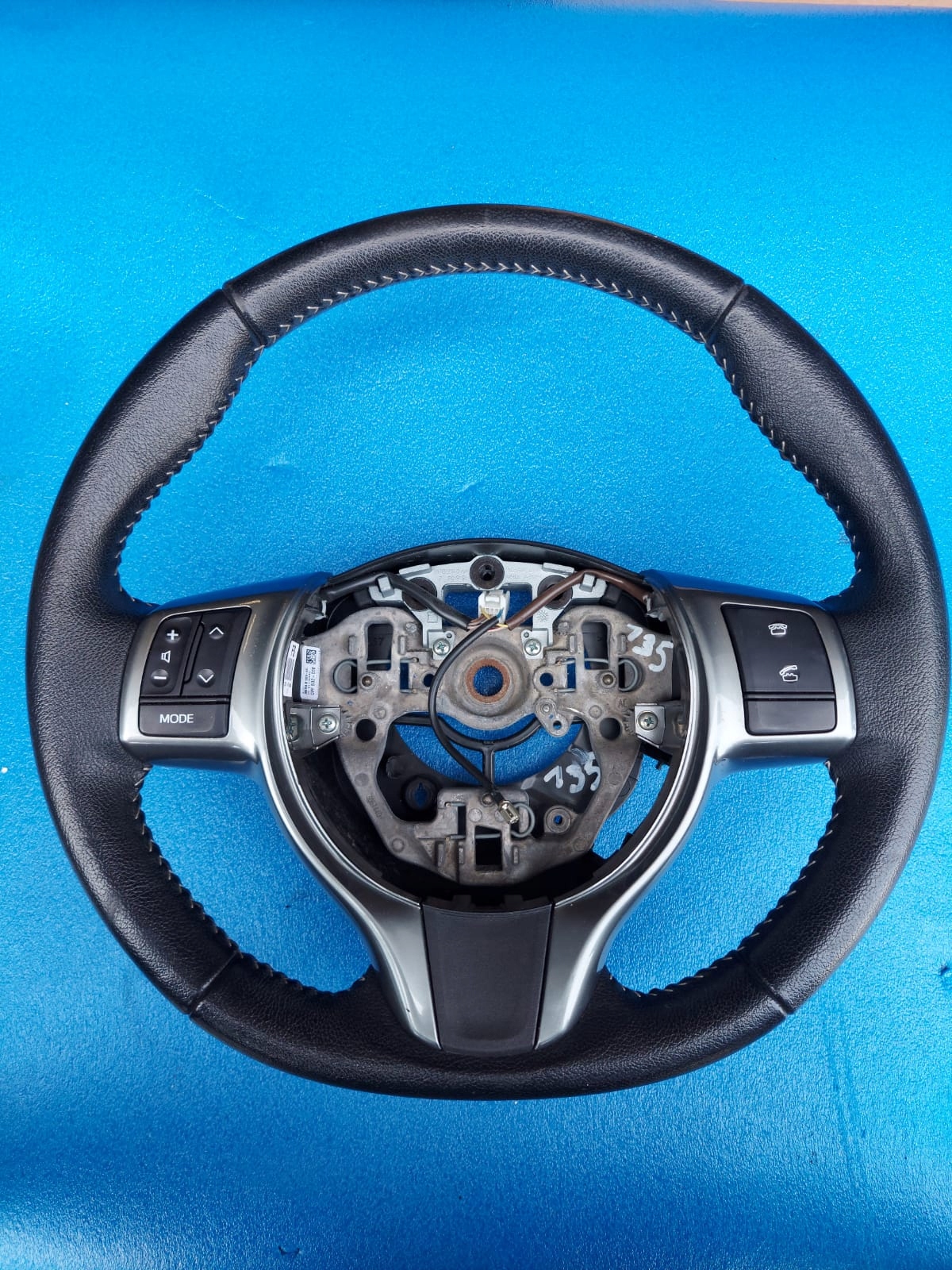 РУЛЕВОЕ КОЛЕСО TOYOTA YARIS 3 306744199B2S КОЖА MULTI