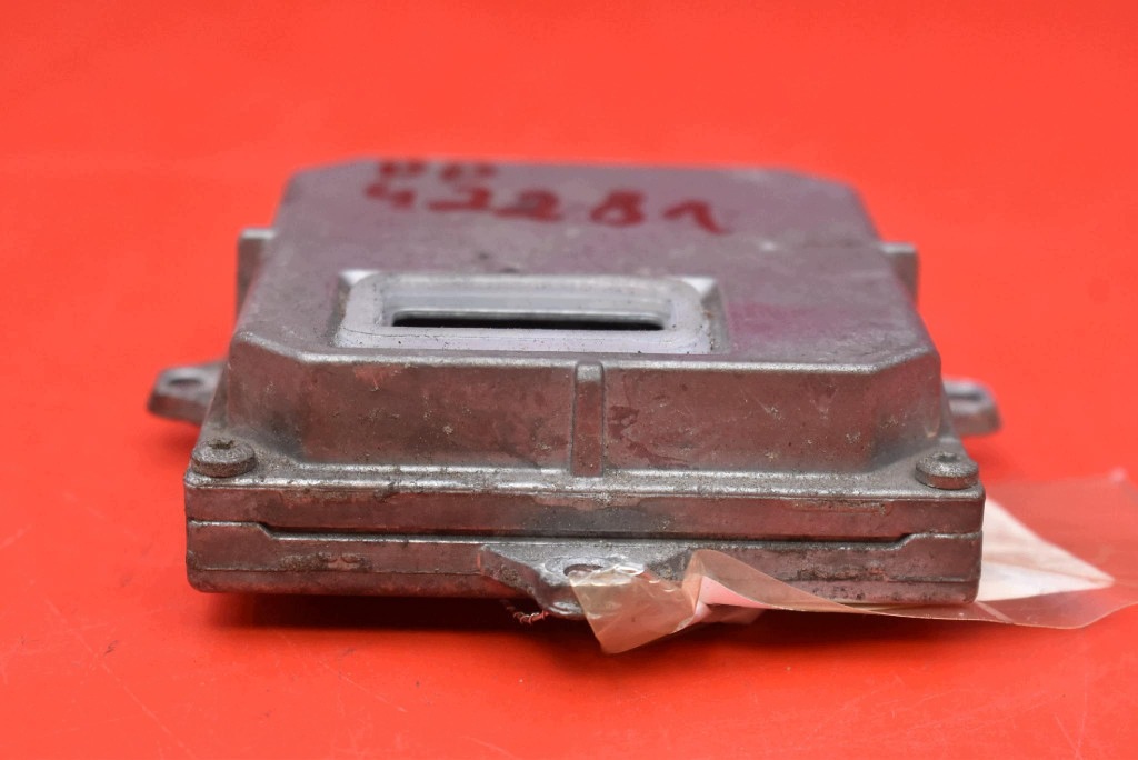 control unit XENON KSENON right 1307329095 PEUGEOT 407 04-10