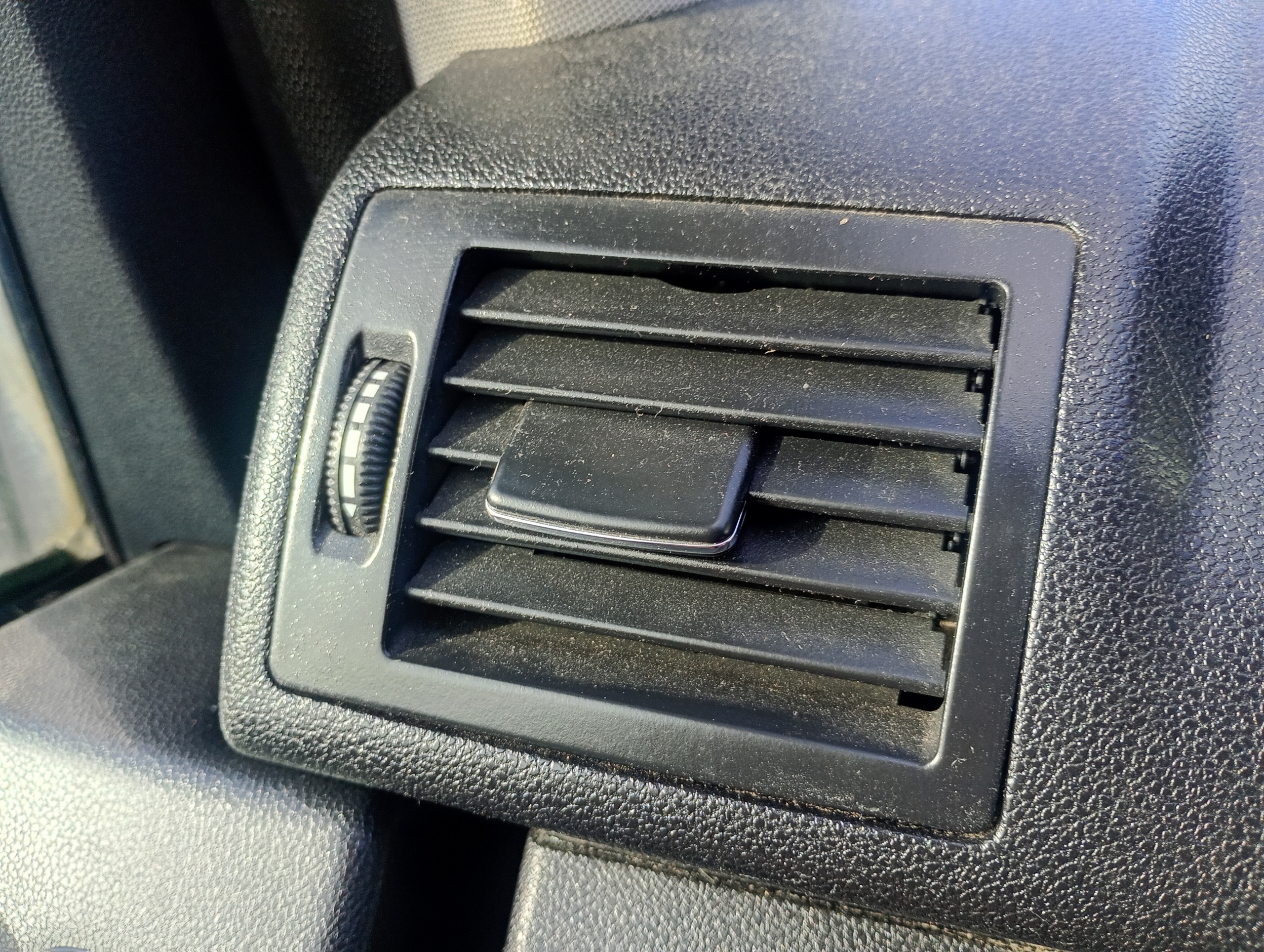grid air conditioning devices air left driver´s Mercedes A-KLASA W169 04-12
