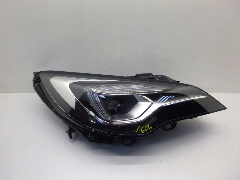 OPEL ASTRA 5 V K INTELI LUX FULL LED light right PRZEDNA