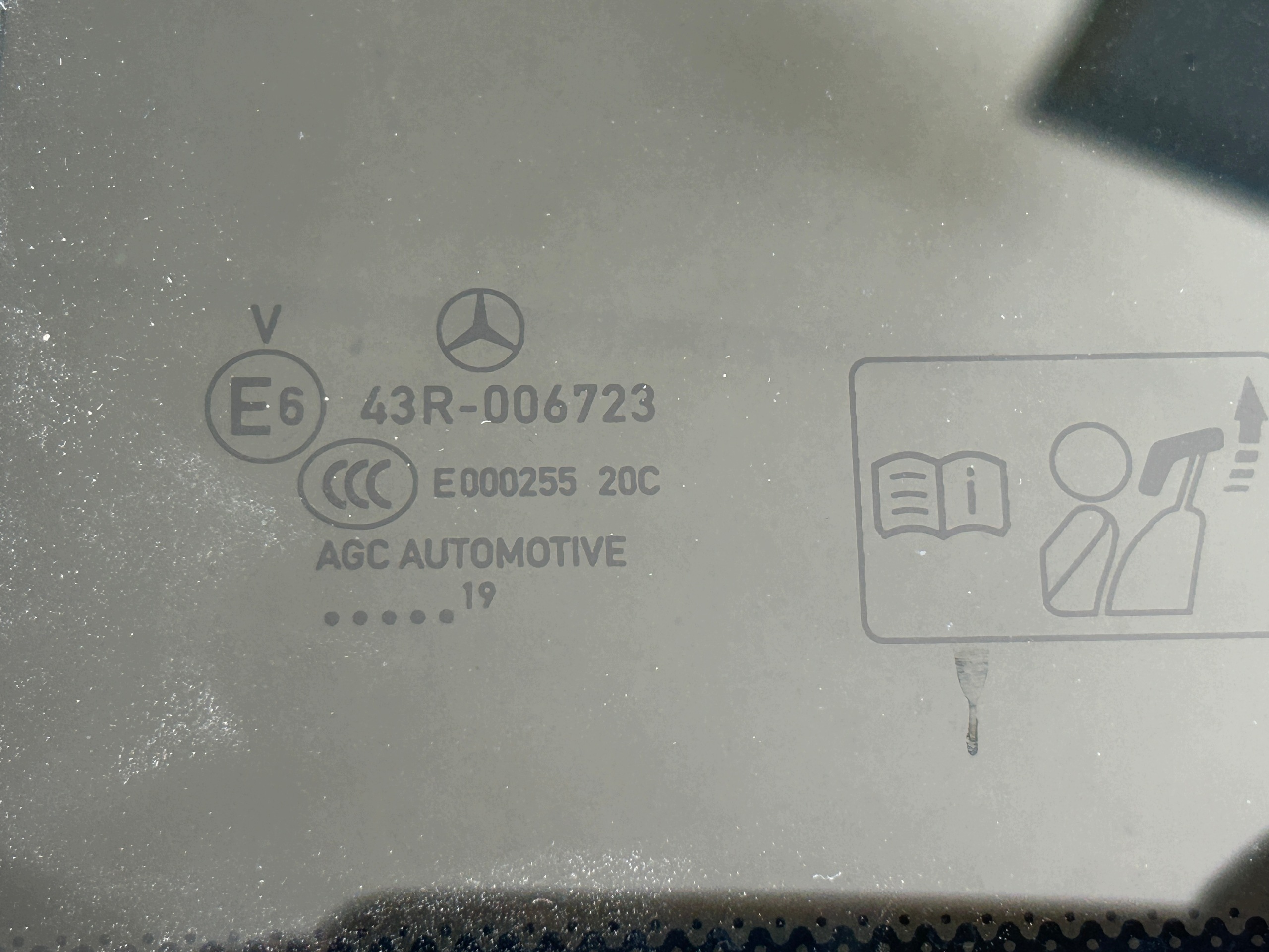 MERCEDES W177 window door left rear part triangular