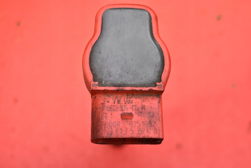 coil ignition 06C905115M AUDI A4 B6 2.0 20V 130 KM 00-05