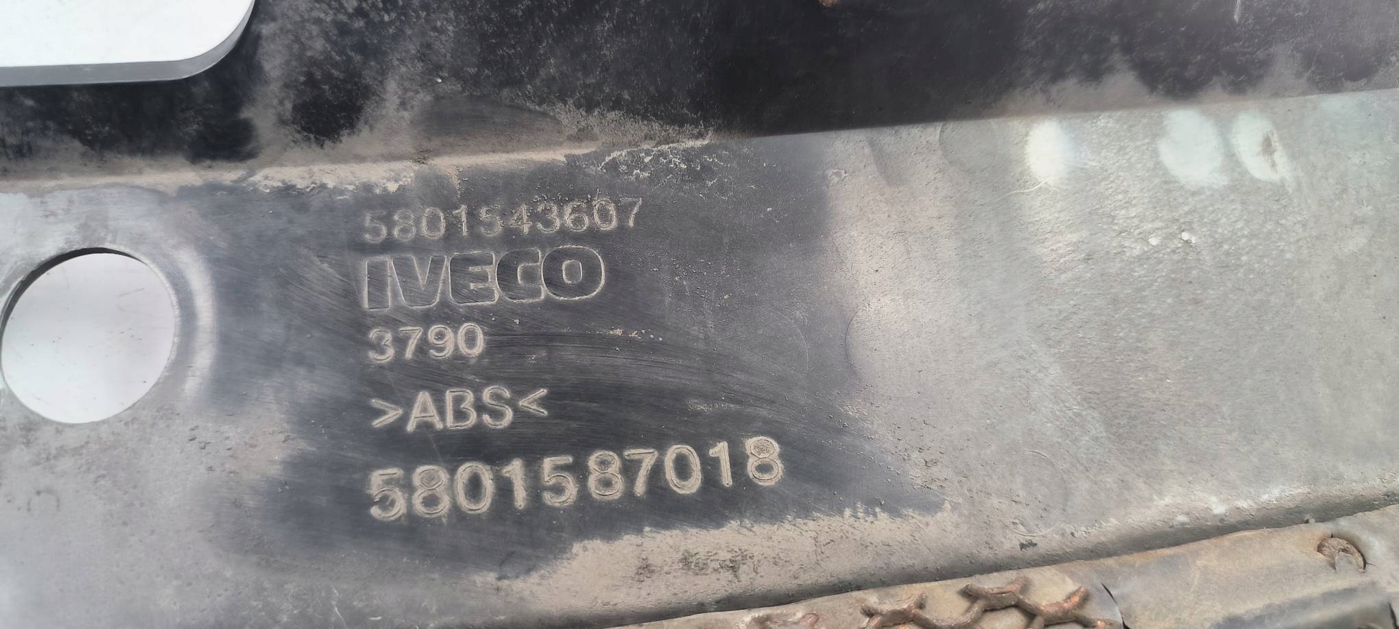Grill Grill 5801587018 IVECO DAILY IV 50C15