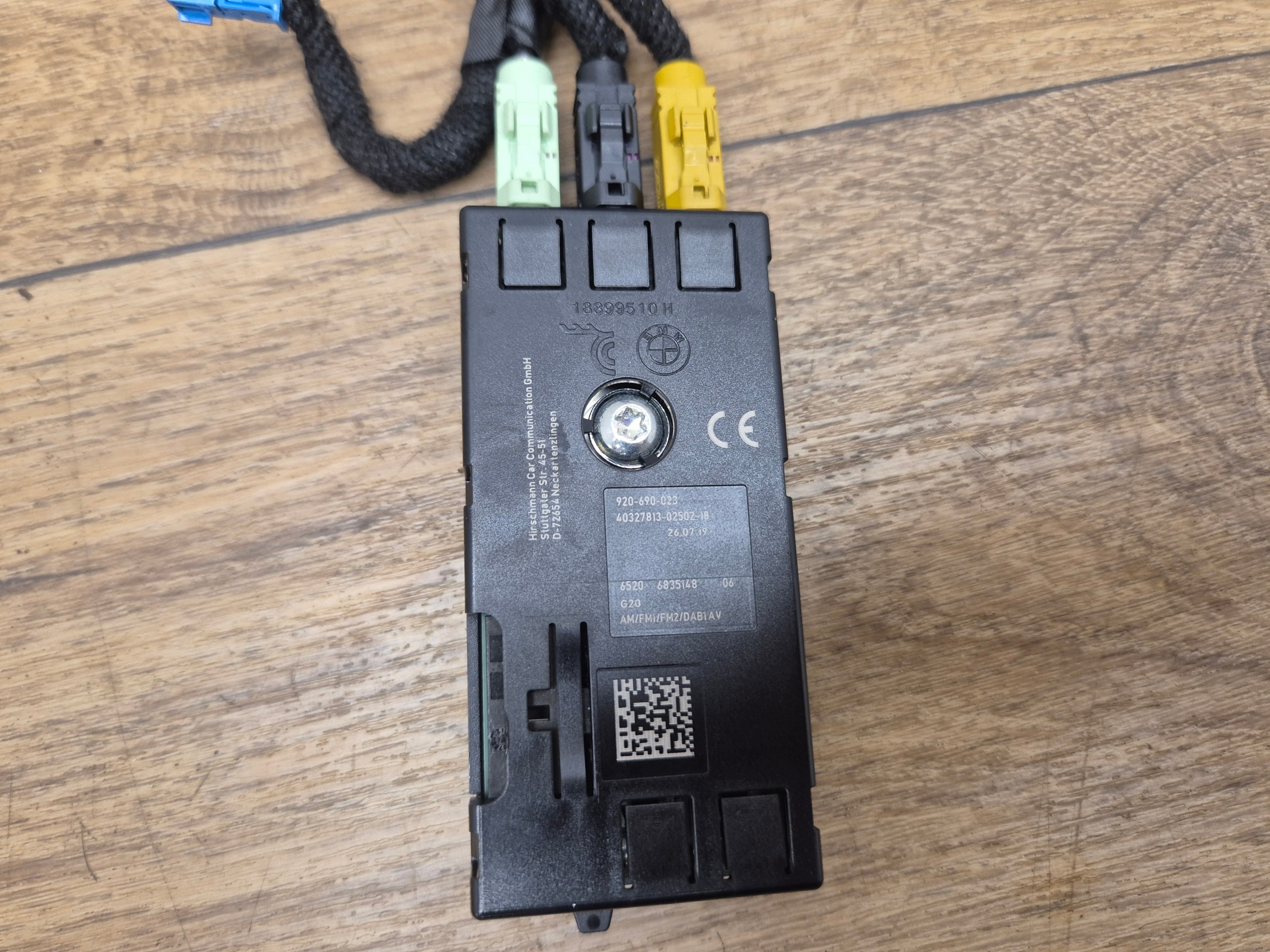 BMW 3 G20 antenna amplifier FM/AM/DAB module aerial 6835148