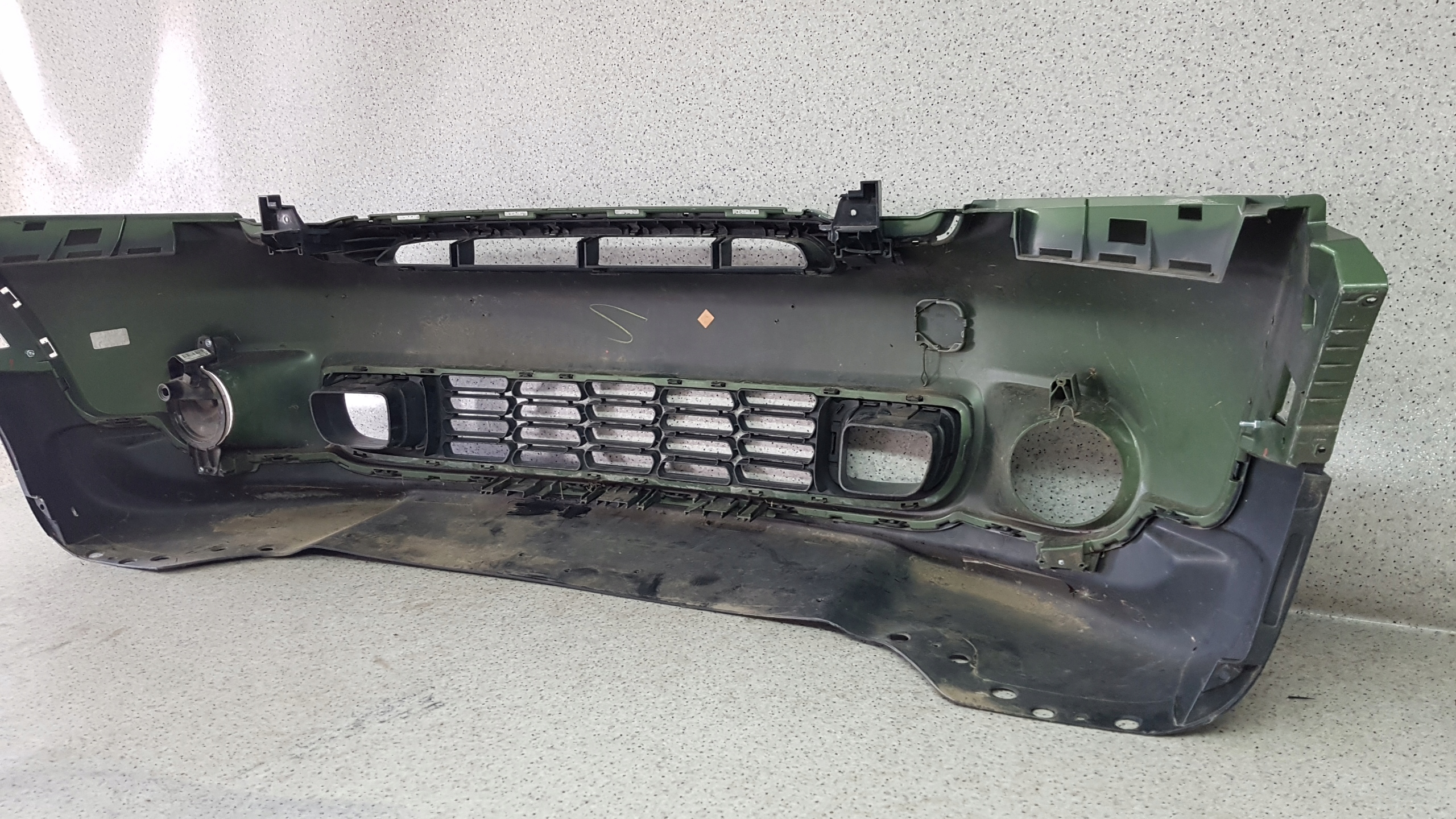 MINI COOPER COUNTRYMAN S R60 bumper front 9782