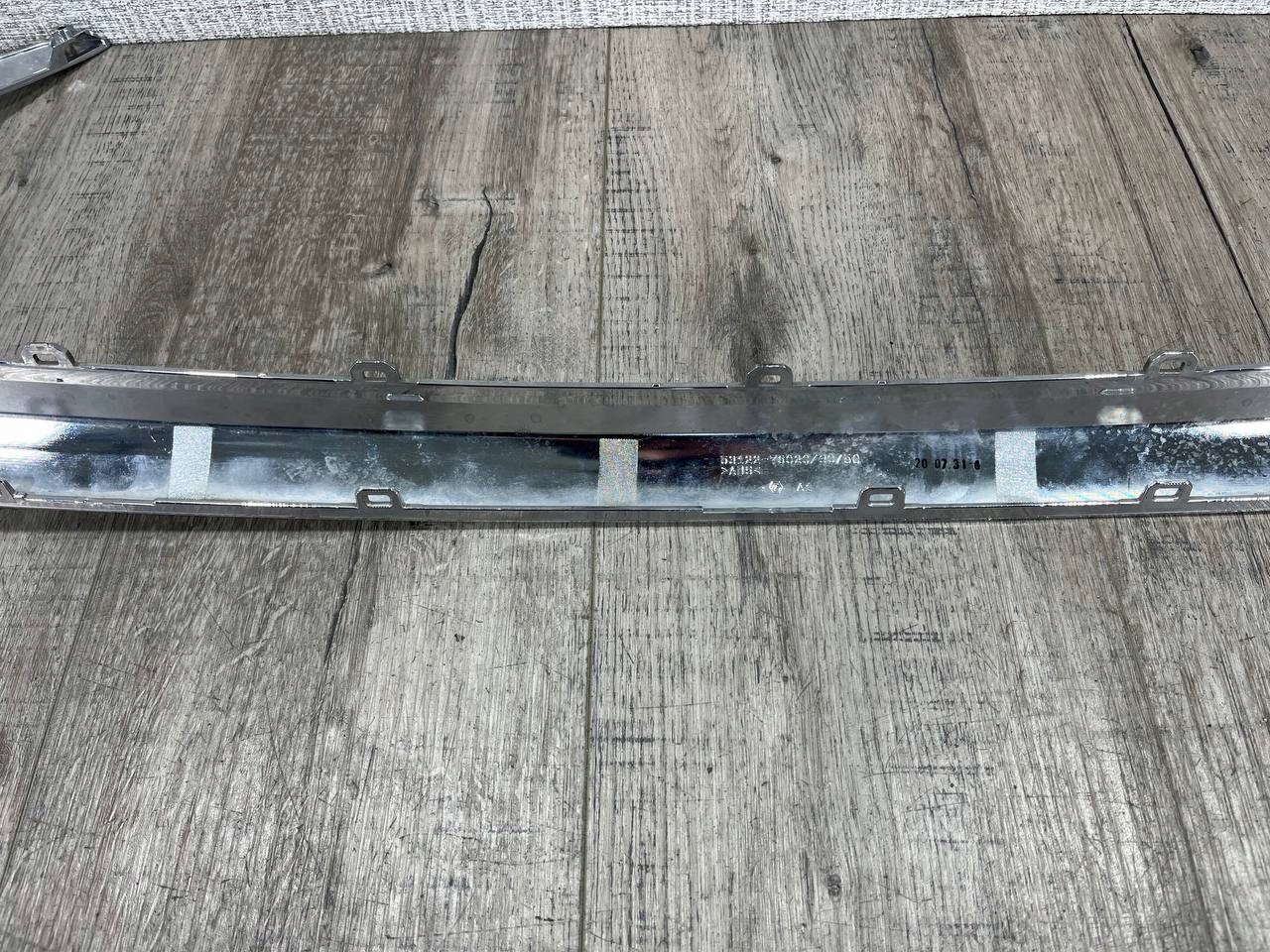 LEXUS CT 2017-> moulding CHROM GRILLA lower 53122-76020