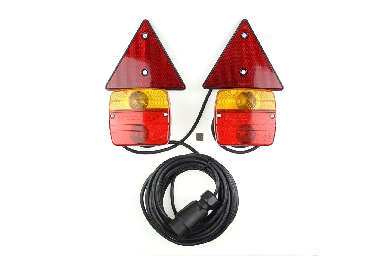 LAMPA TYLNA ZESP.2-SEGM. Z TRÓJKĄTEM PRZYCZEPY ZESTAW MOCOWANY NA MAGNES Producent części Amio