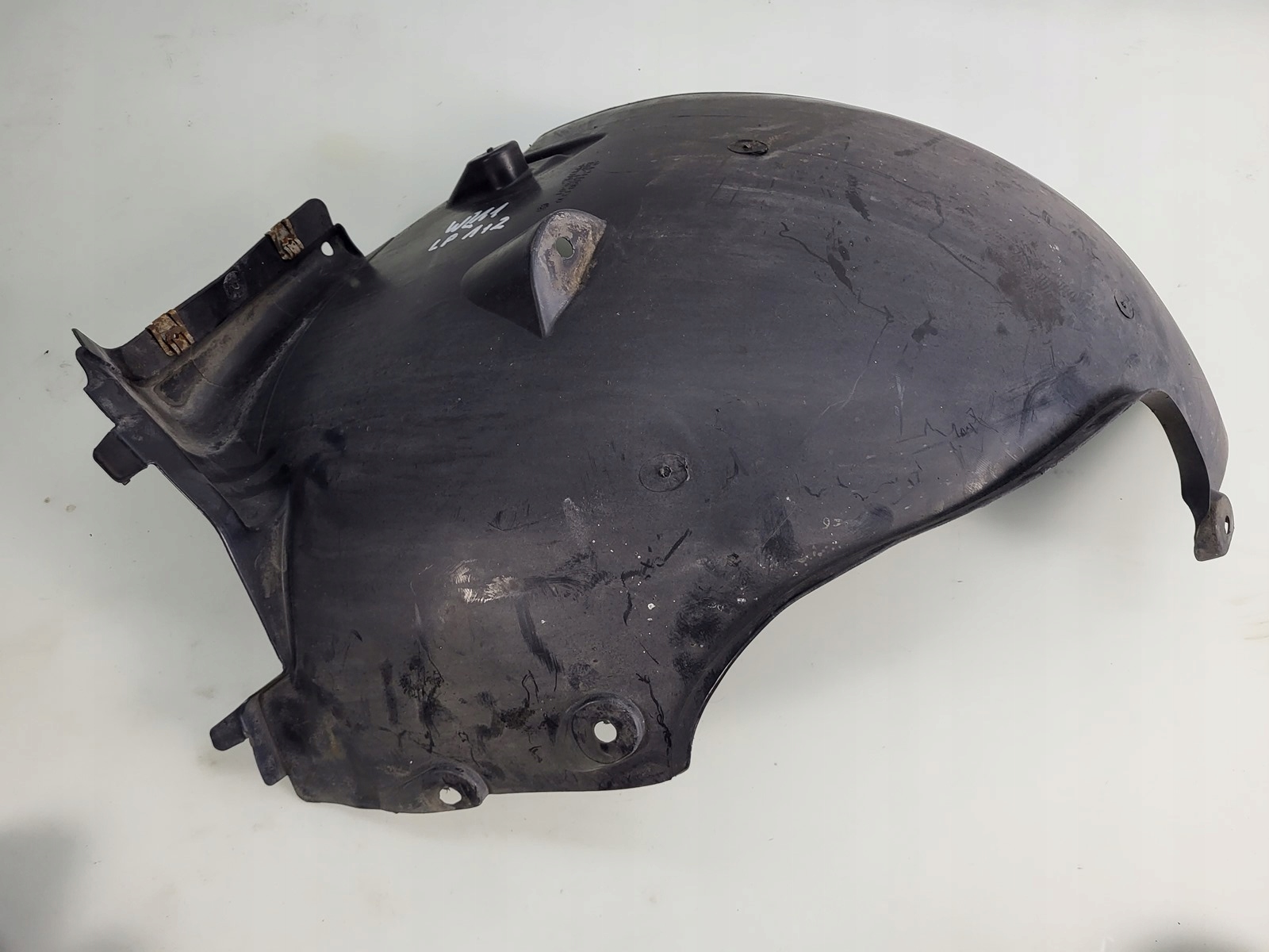 MERCEDES E W211 LIFT mudguard left front