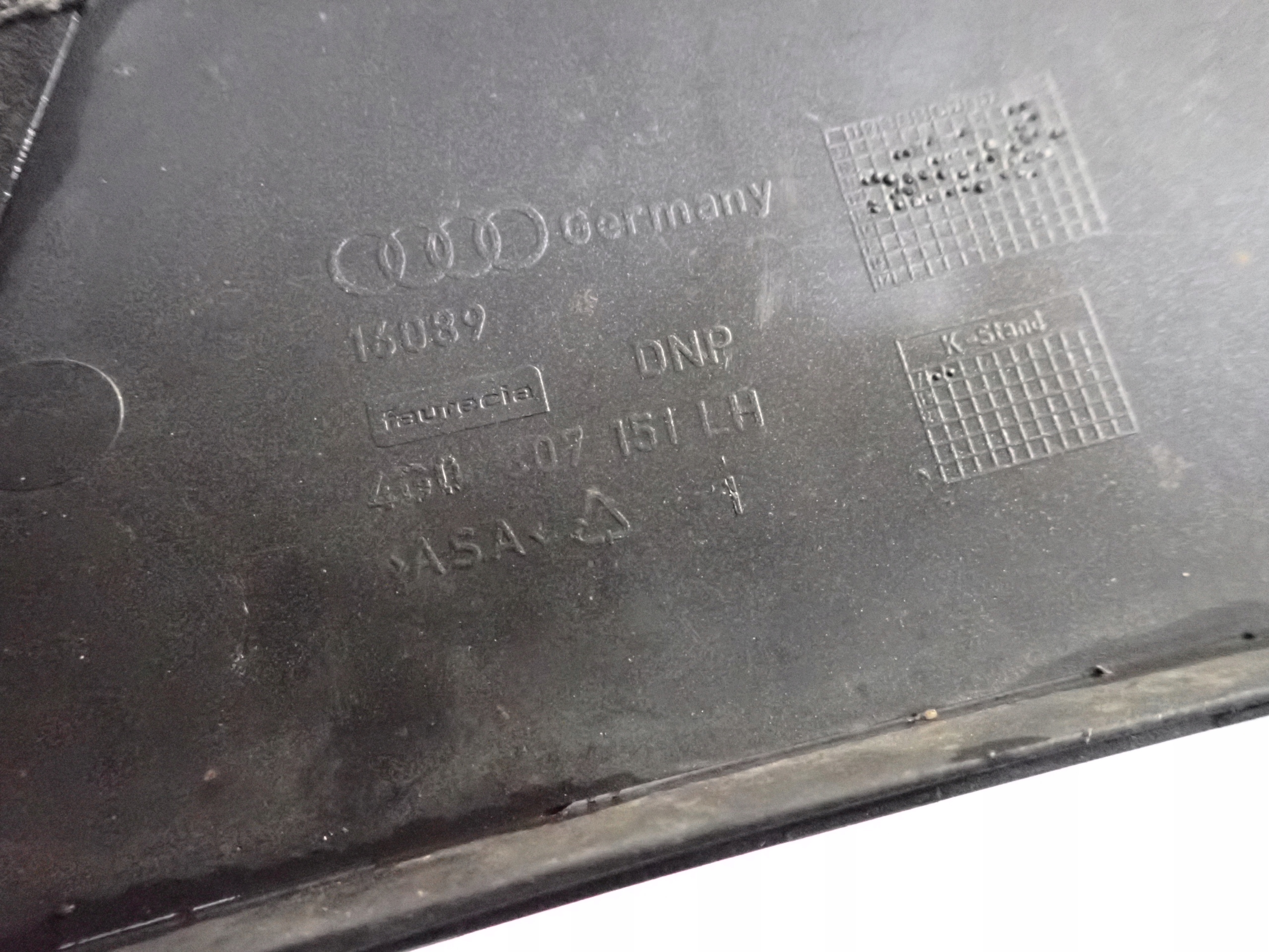 AUDI A6 C7 11-14 bumper front grid left