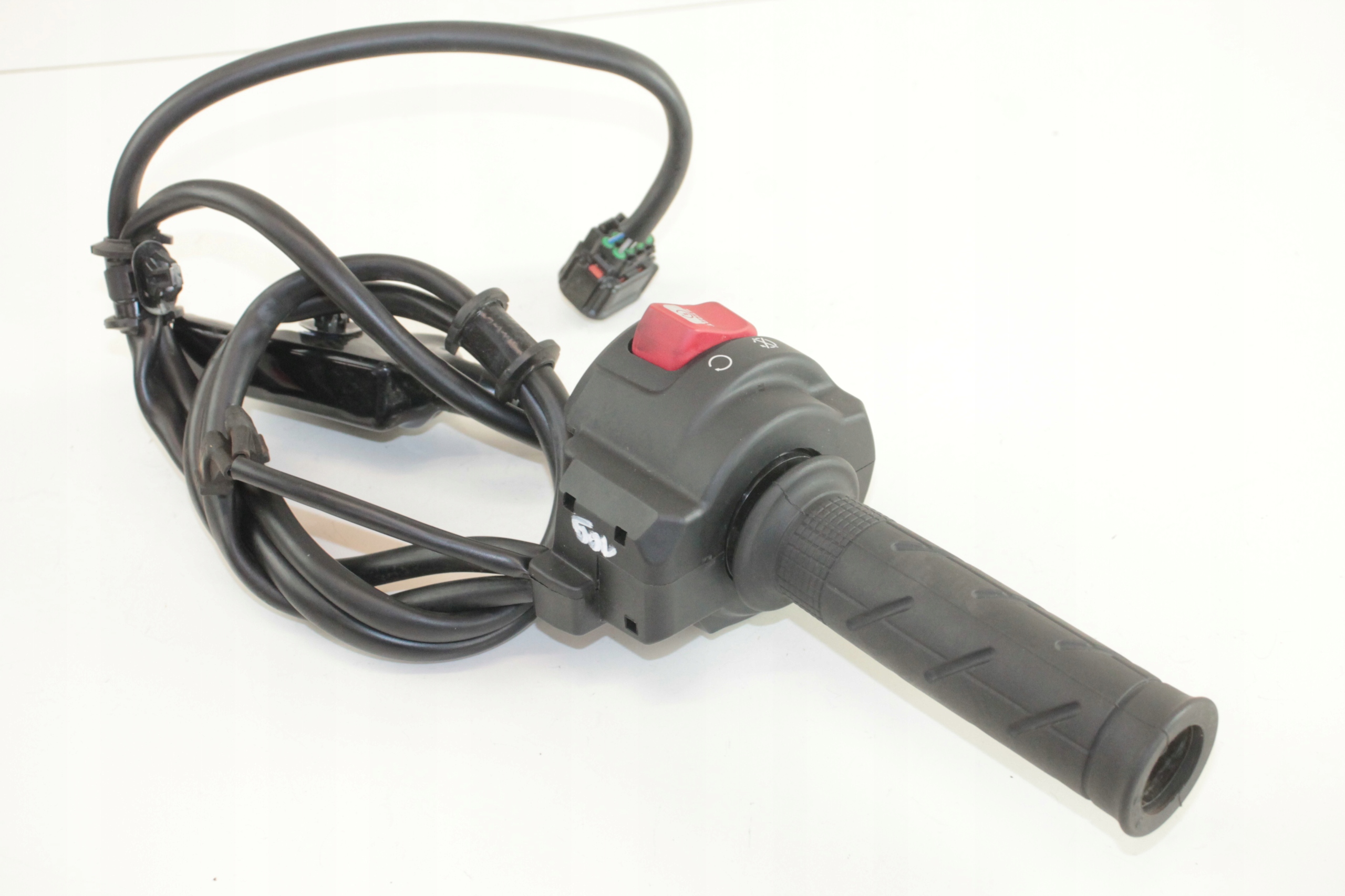 HONDA CB 750 HORNET RH12 PRZEŁĄCZNIK PRAWY MANETKA ROLGAZ