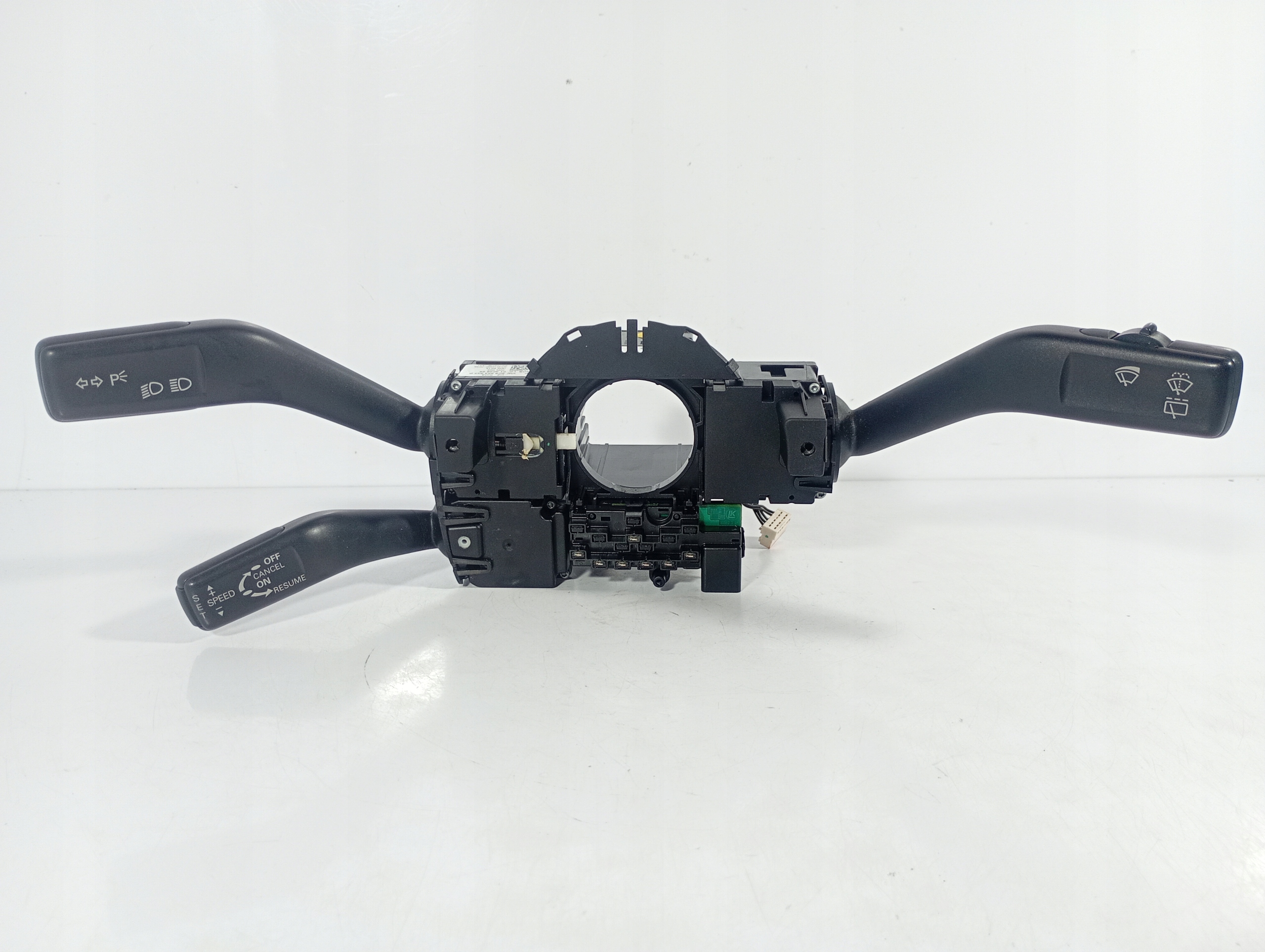 VW Passat B6 05-10 switch steering wheel levers and controls OE 3C9953513B