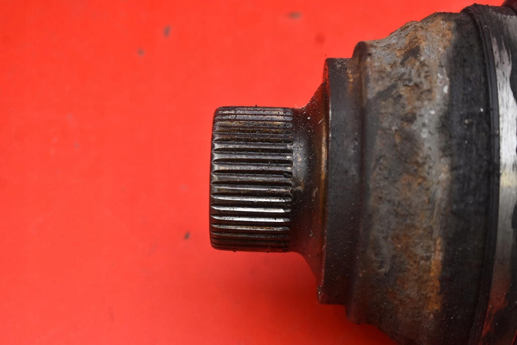 semi-axis left front MANUAL 4G0407271A AUDI A6 C7 3.0 TDI 204 KM 10-14