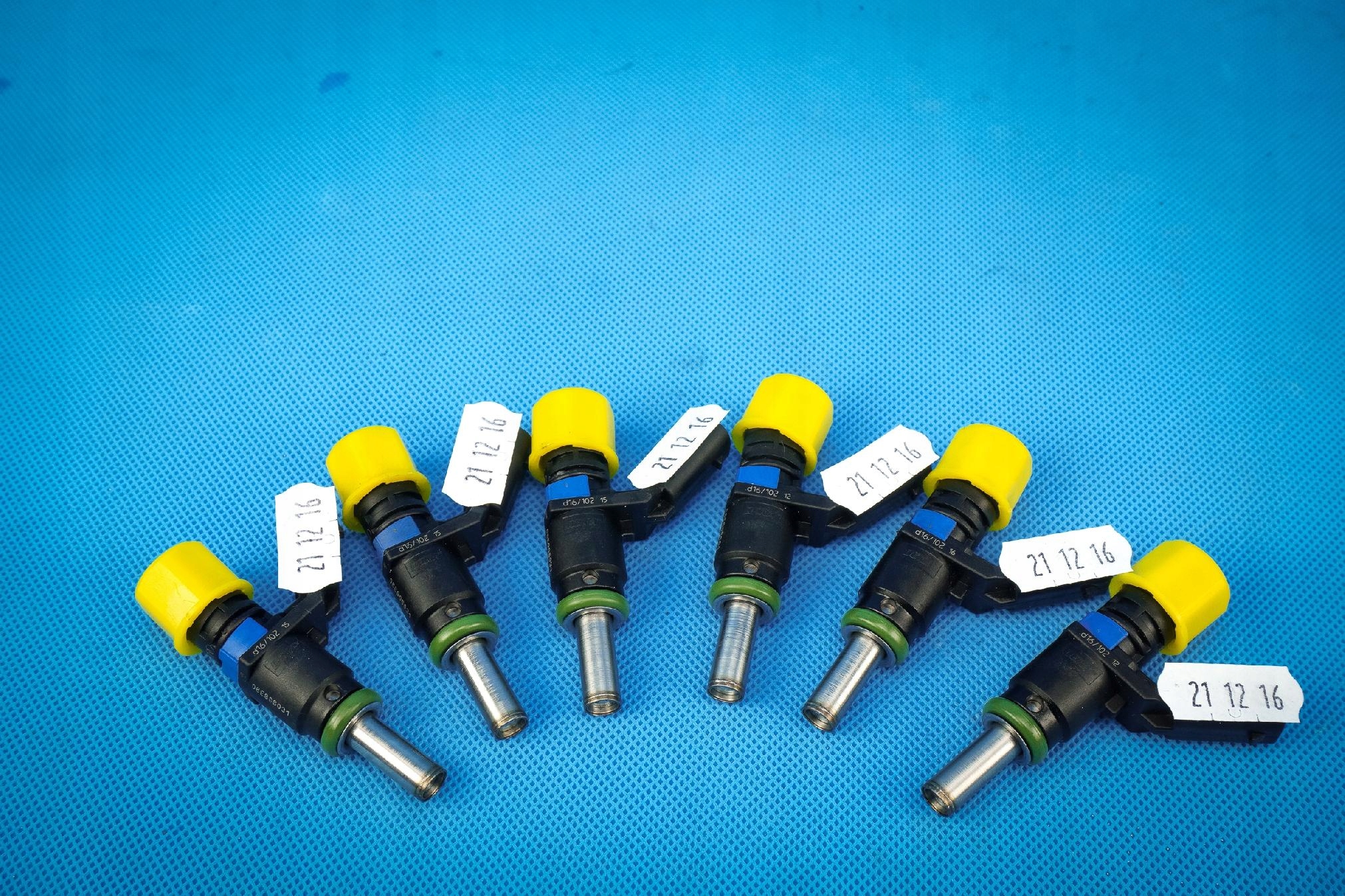 Injecteur Carburant Audi S4 S5 A6 A7 A8 06E906031