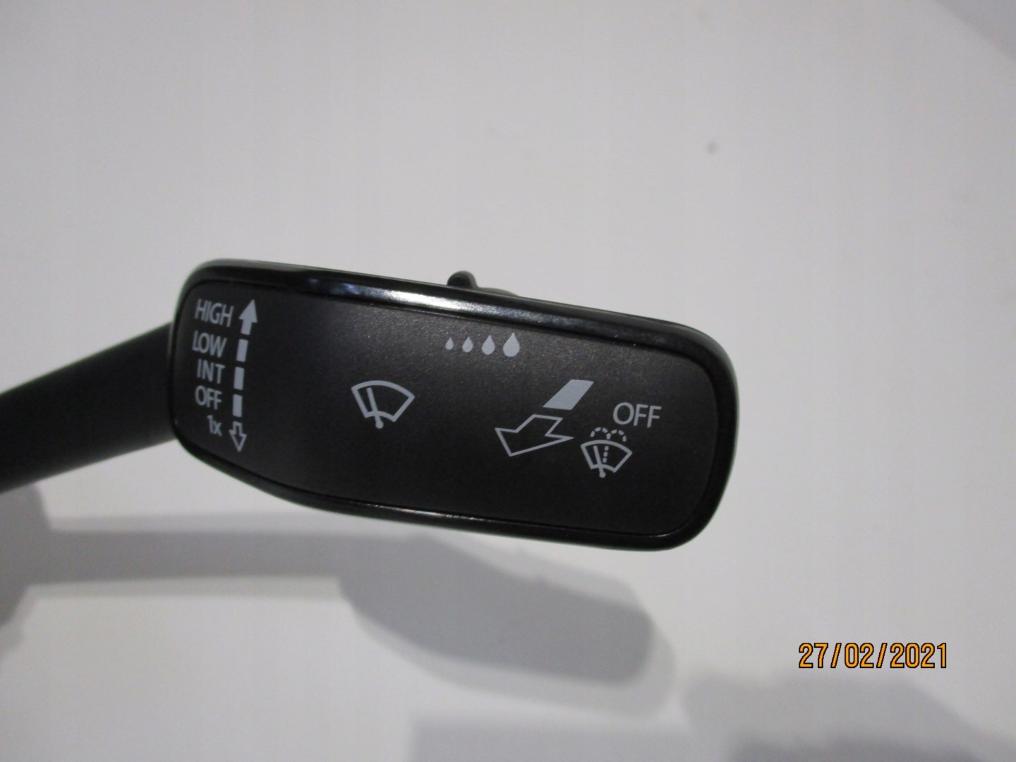 COMMODO ESSUIE GLACE 5Q0953521AH