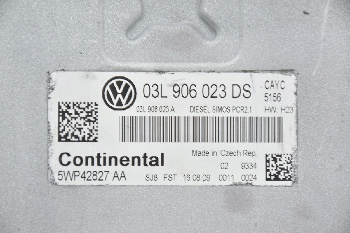 Computer Bedienteil * VW GOLF 1.6 TDI 03L906023DS