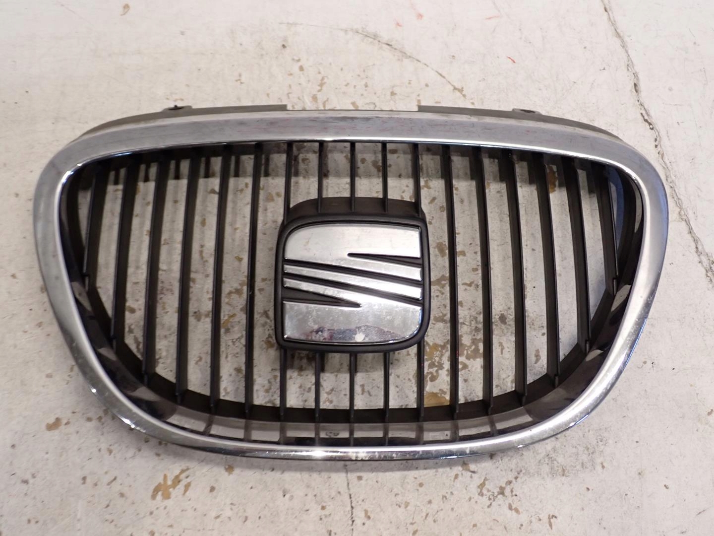 grille SEAT ALTEA TOLEDO 2004- 5P0853654