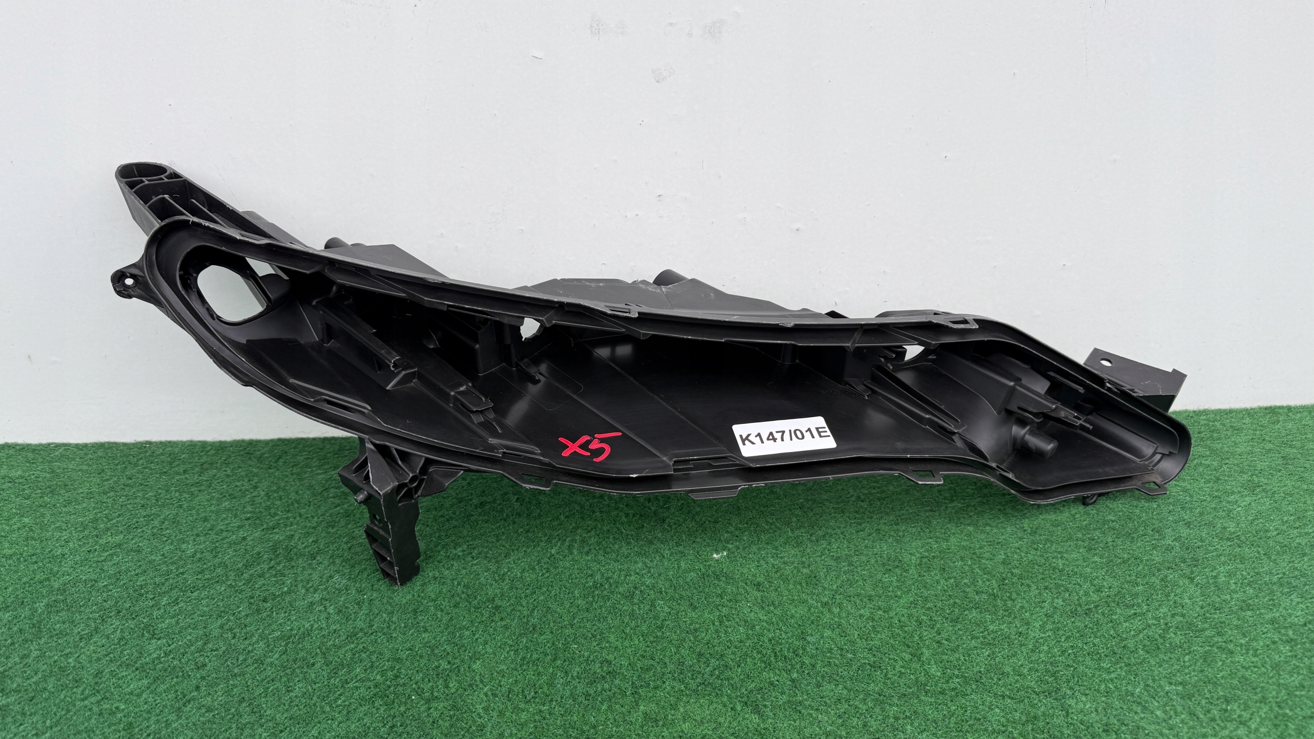 NISSAN JUKE 2 II right light front PUSZKA cover E922773 K147/01E