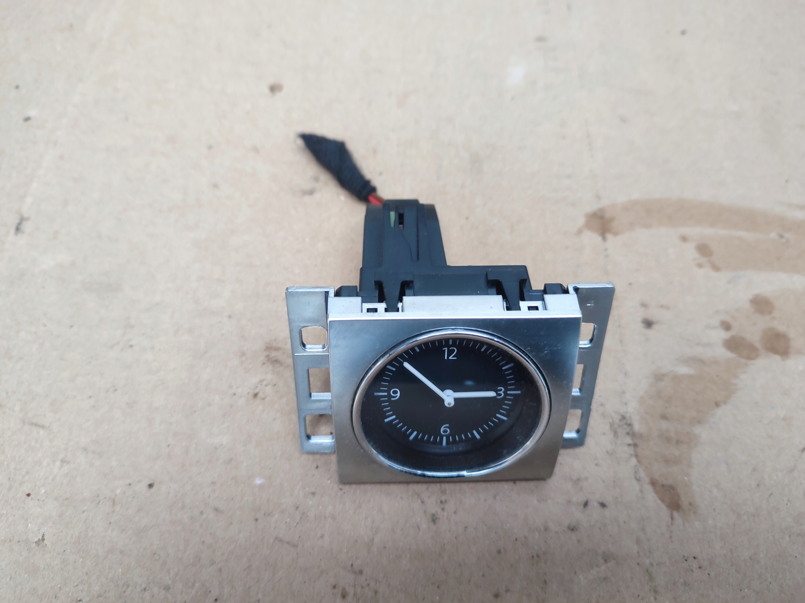 display clock VOLKSWAGEN 3AA919204A