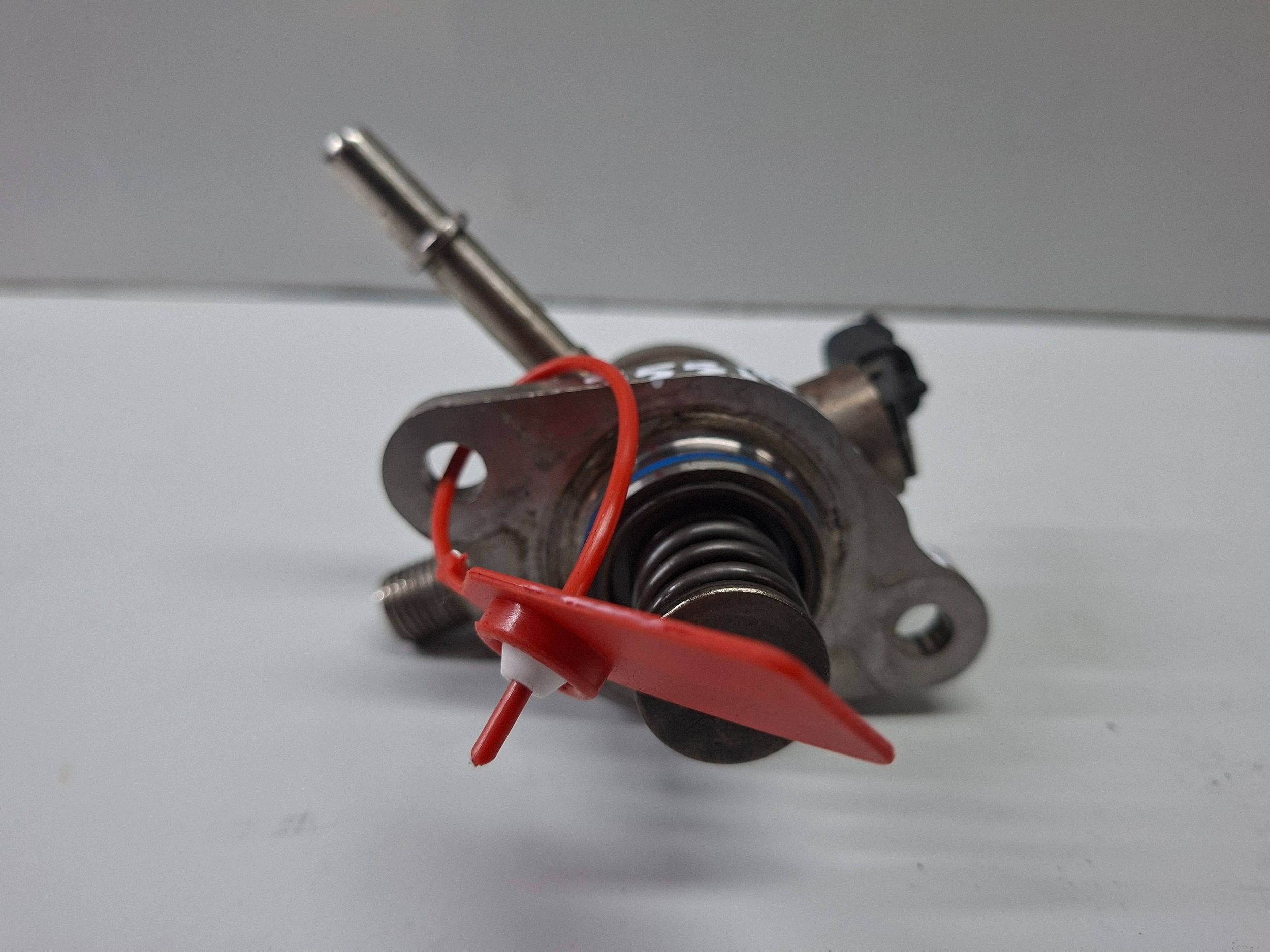 feed pump 555101780 OPEL ASTRA K 1.2 TURBO LIH 2015