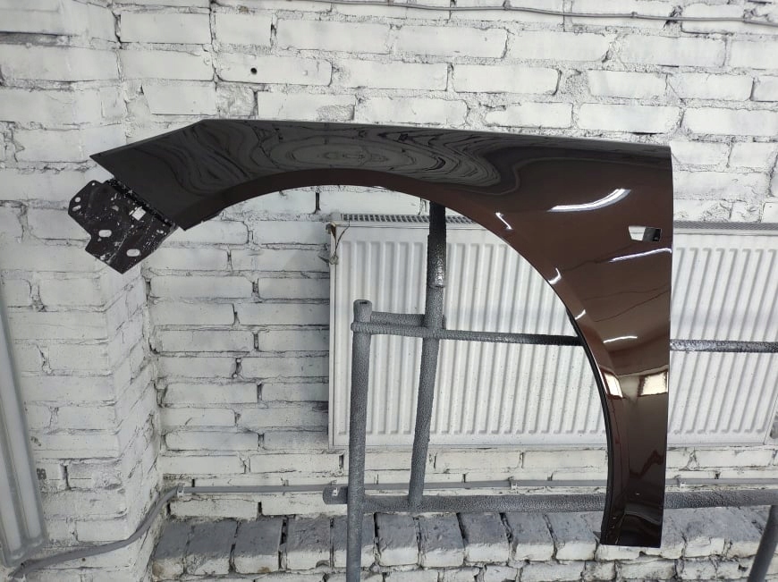 Błotnik OPEL INSIGNIA 08-17r KOLOR Z41C