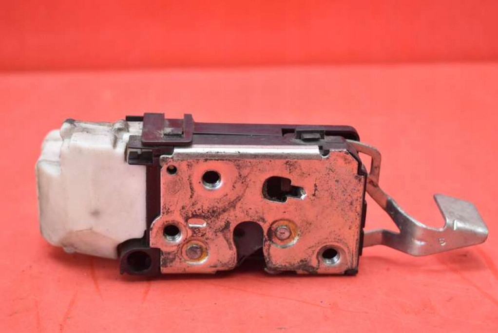 lock door left front front EU PEUGEOT BOXER 1 and 05R