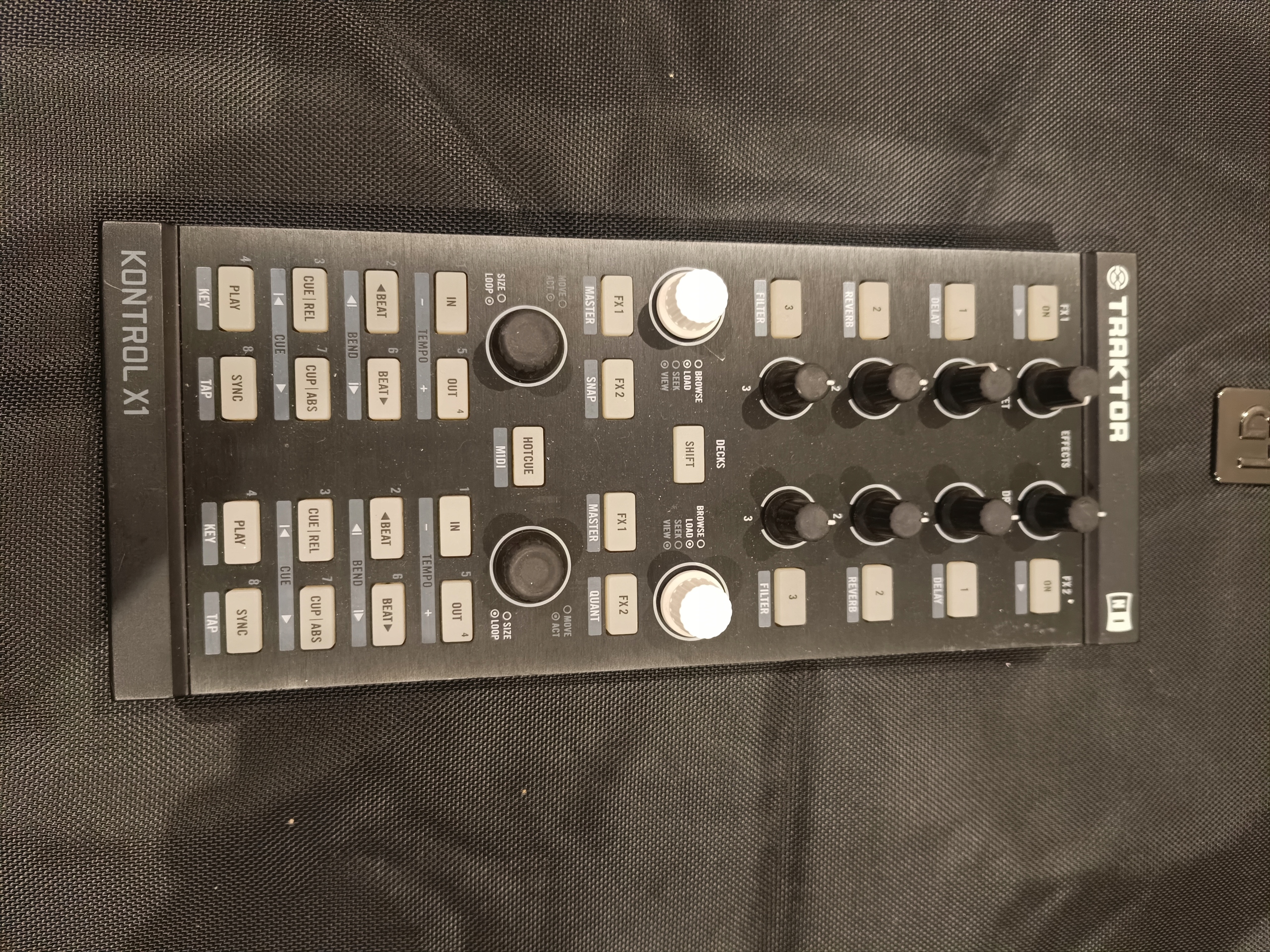 Native Instruments Traktor Kontrol X1 MK1
