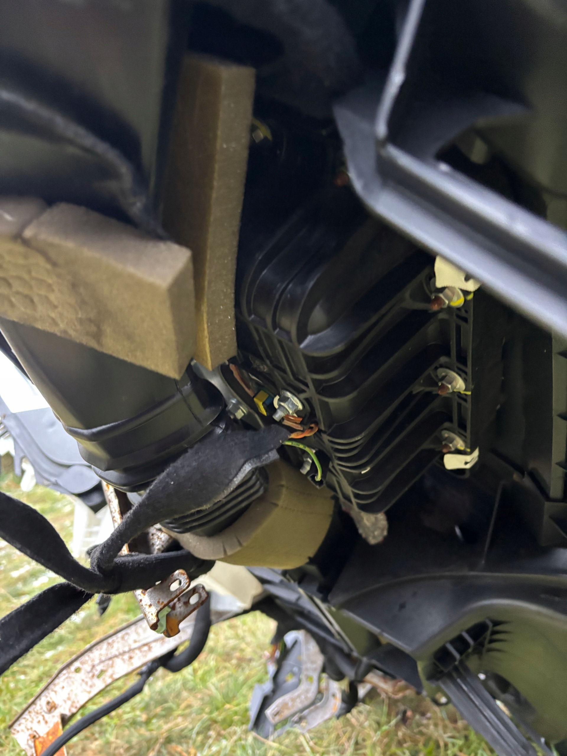 торпеда консоль peugeot 3008 и 2009- черный подушка подушки безопасности пассажира