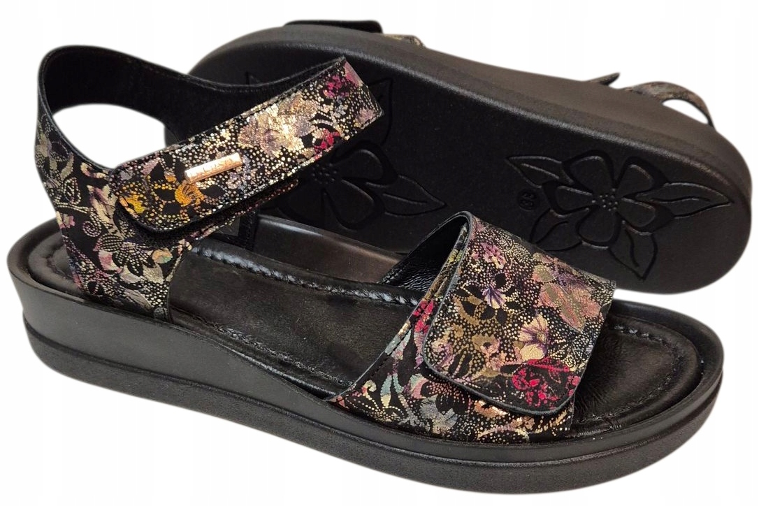 Verso 1637 Sandály černé s květinami, nubuková kůže vel 39