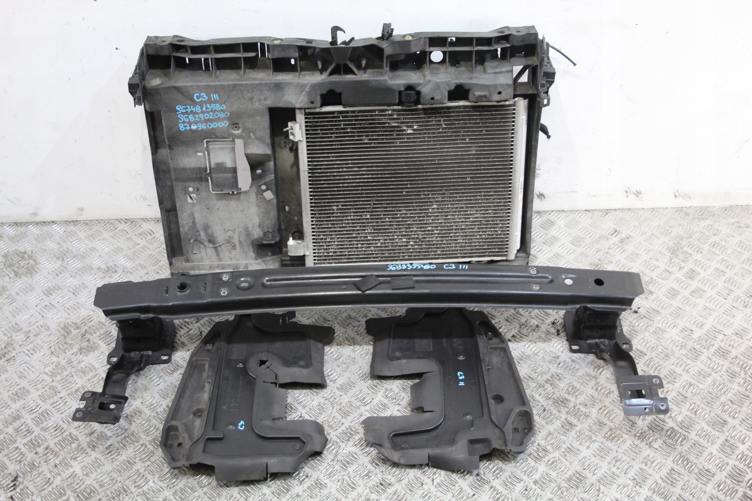 support panel for radiators pillar CITROEN C3 II