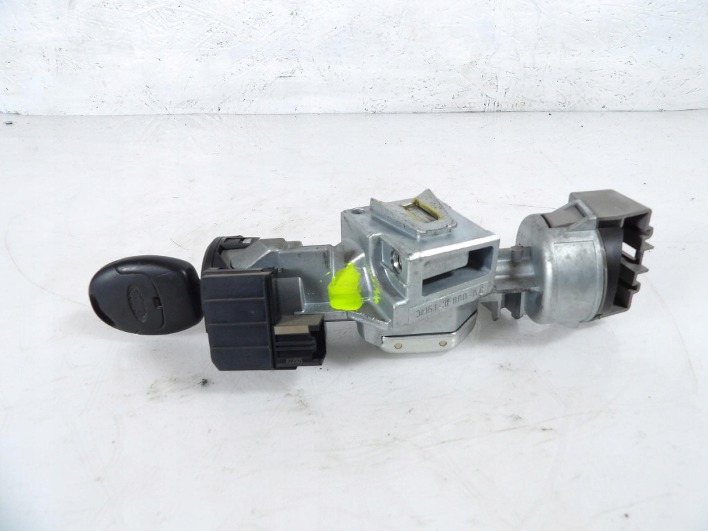 FORD FOCUS MK2 2.0TDCI ignition 3M51-3F880-AC