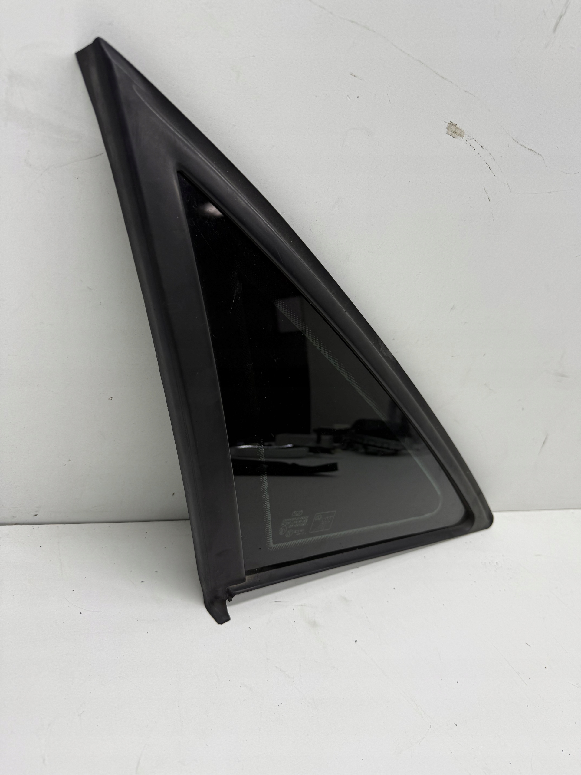 AUDI A6 S6 C7 sedan window bodywork left rear part original!