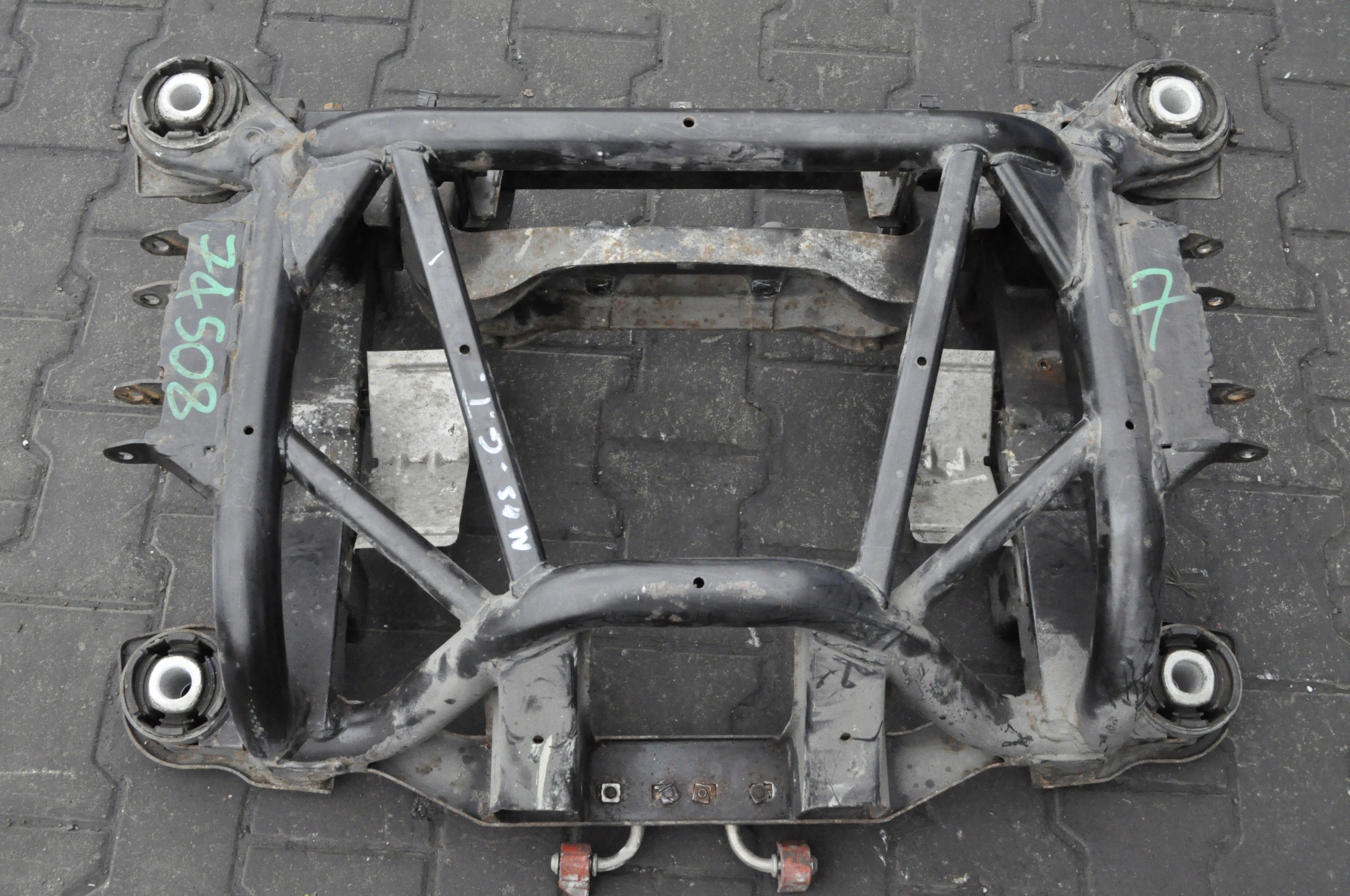 MASERATI GRANTURISMO 4.7 SANKI ZAWIESZENIA TYŁ