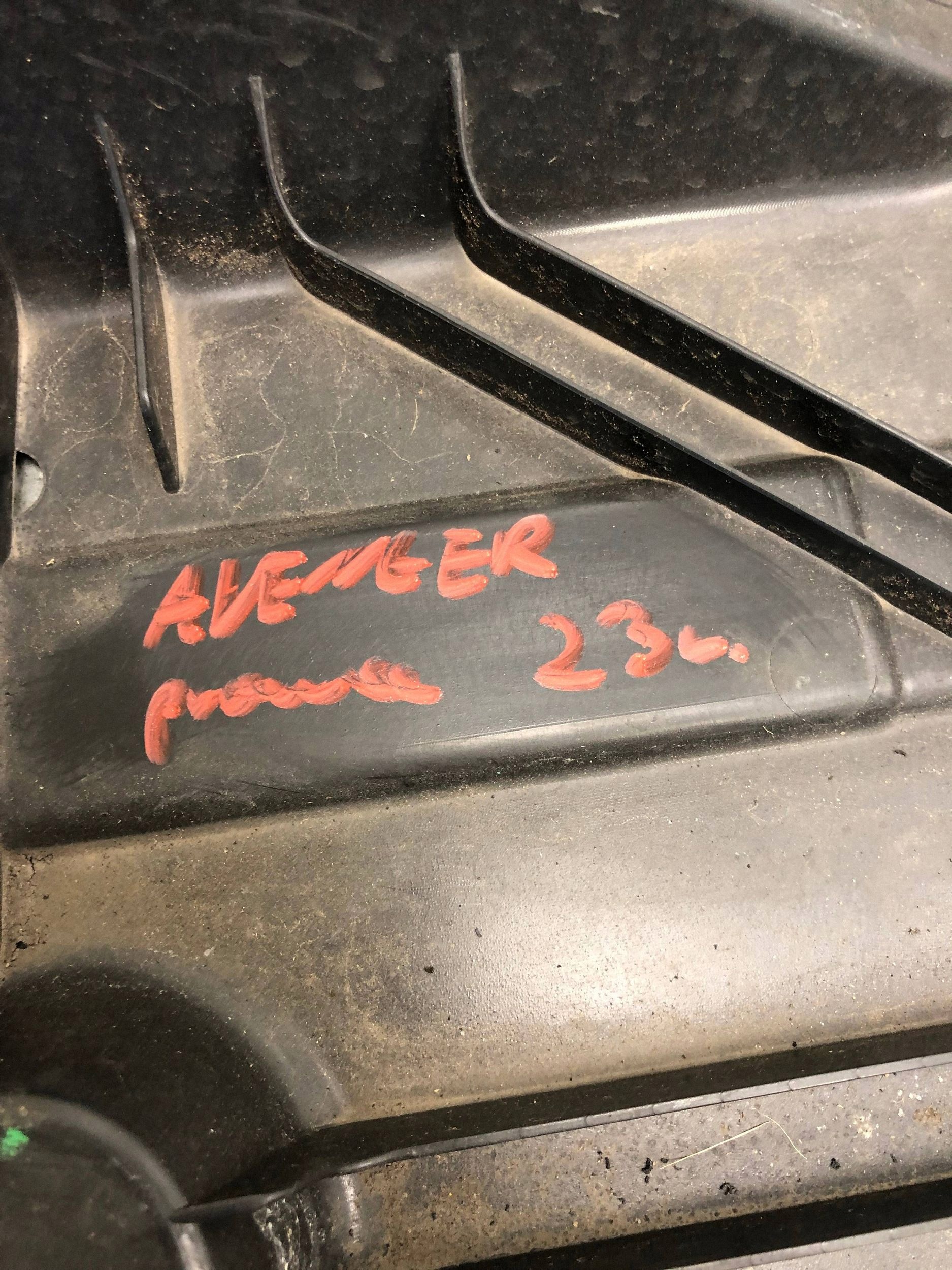 cover chassis right JEEP AVENGER 9841799680