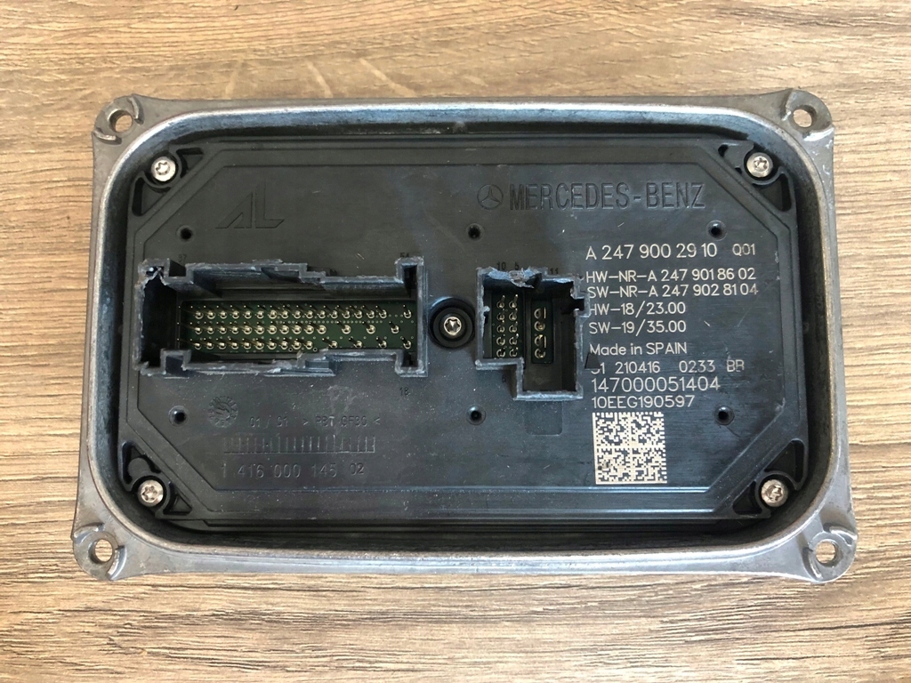 Moduł Przetwornica LED Prawy Mercedes A W177 CLA W118 B W247 A2479002910 Typ samochodu Samochody osobowe