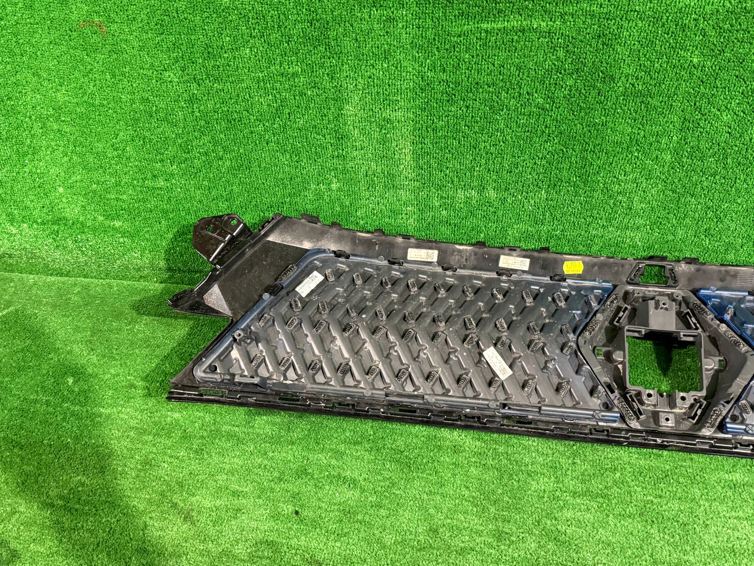 Grill Grill RENAULT RAFALE 622563886R