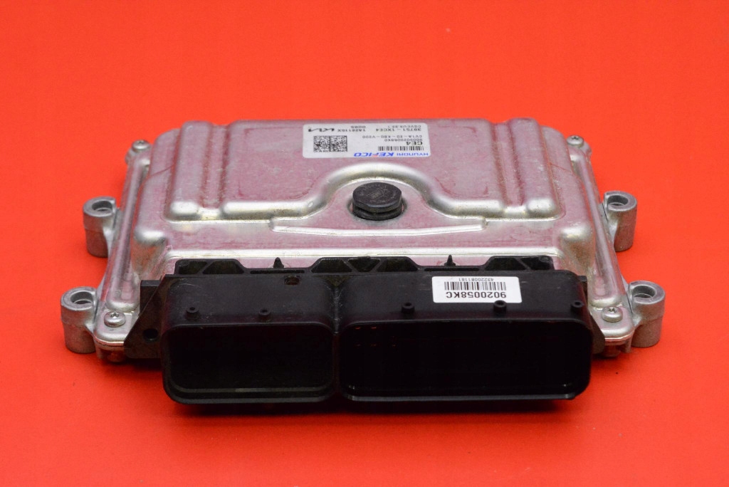 control unit computer of the engine 39751-1XCE4 KIA EV6 77.4 kWH 229 KM 21