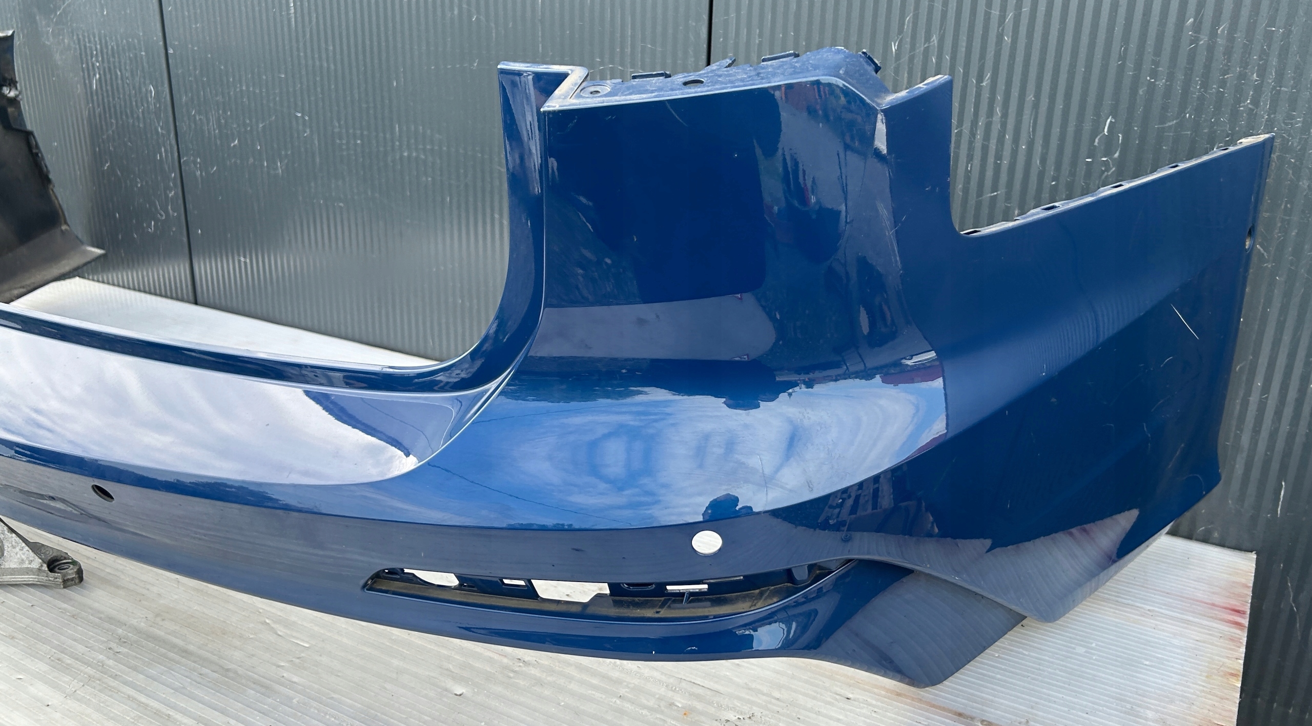 bumper rear part rear AUDI A6 C8 KOMBI AVANT S-LINE 6X PDC
