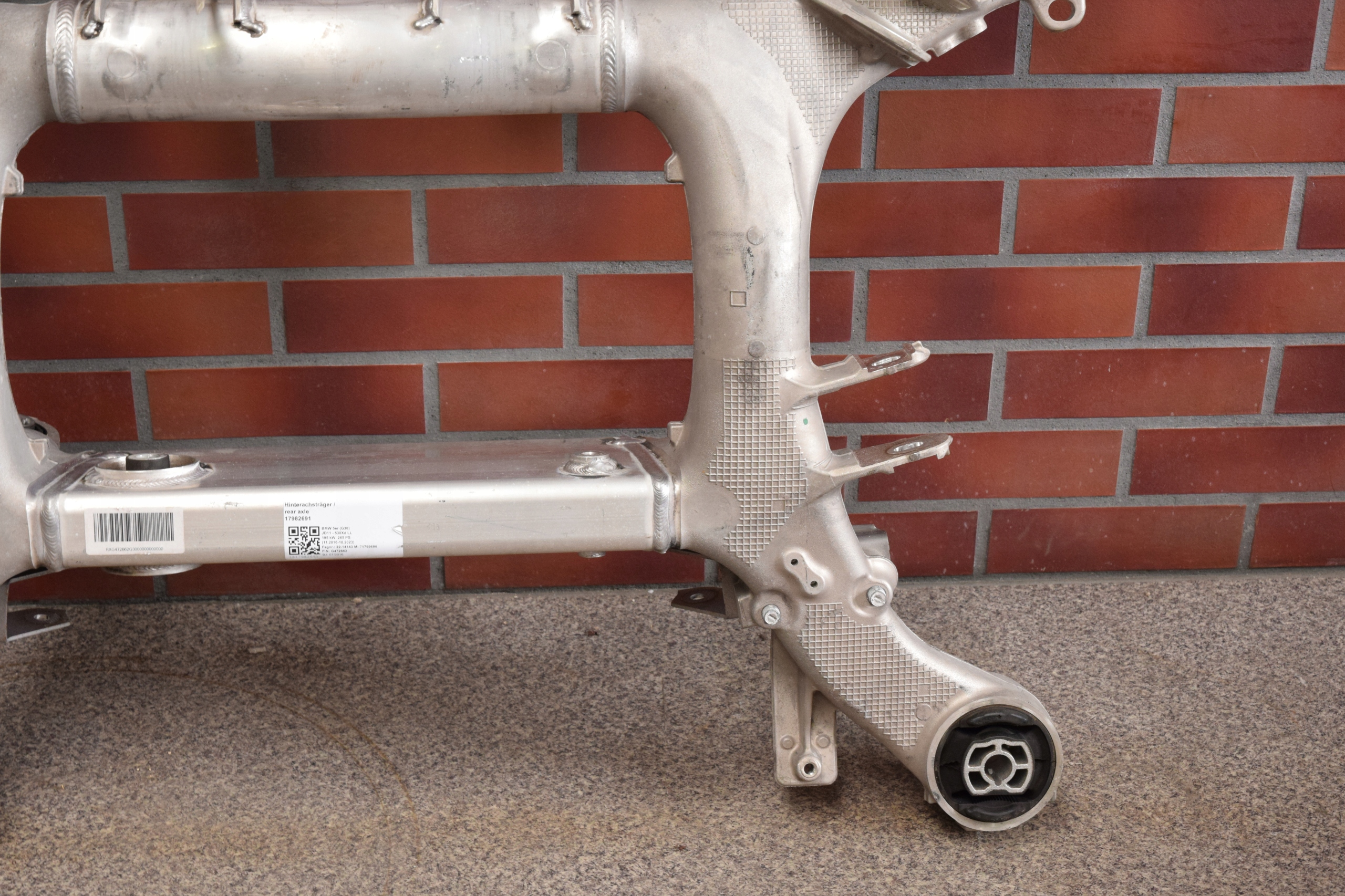 subframe axle beam axle beam rear part BMW 5 G30 280km