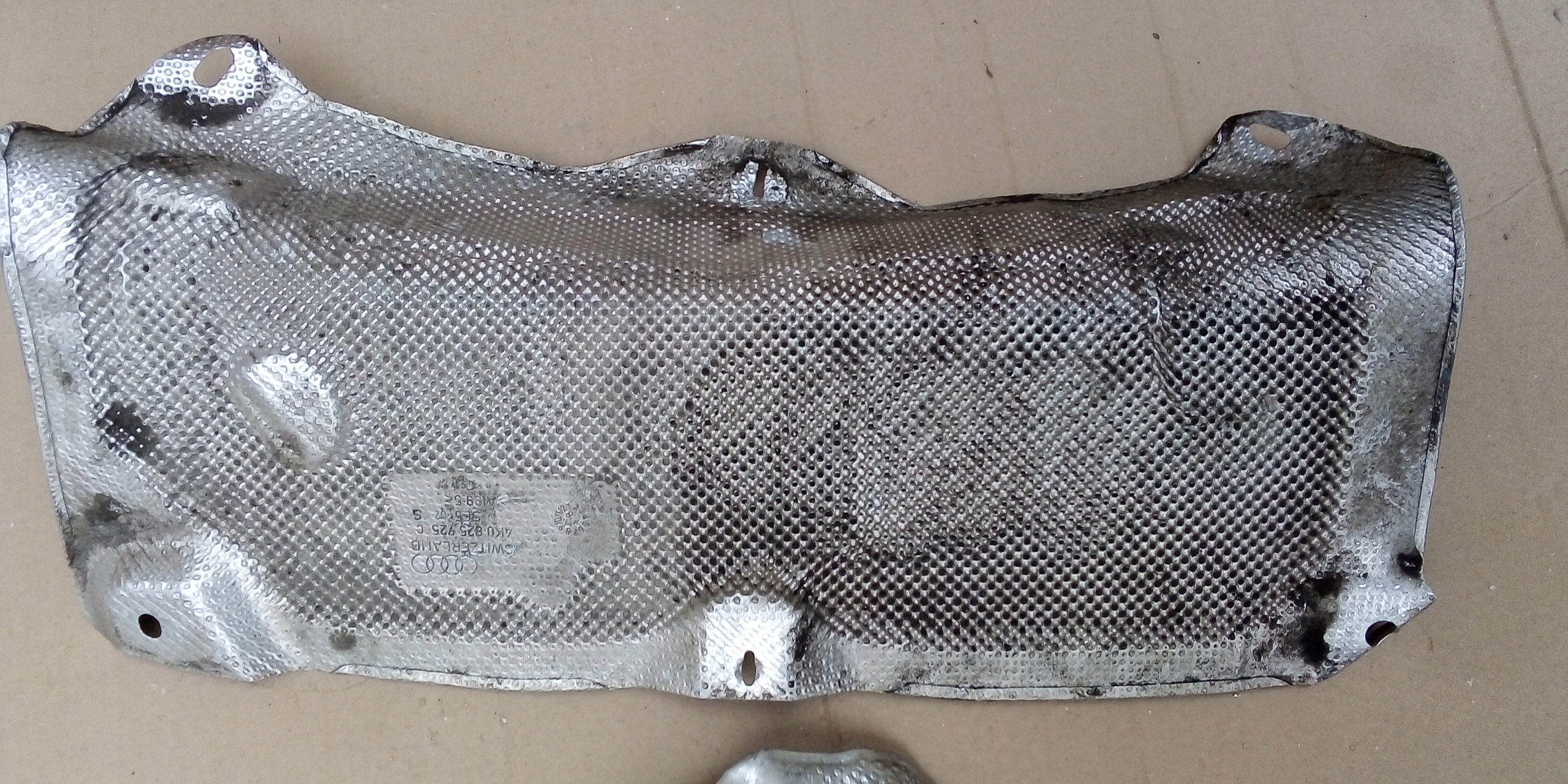 защита 4K0803979S 4K0804160E 4K0825725C