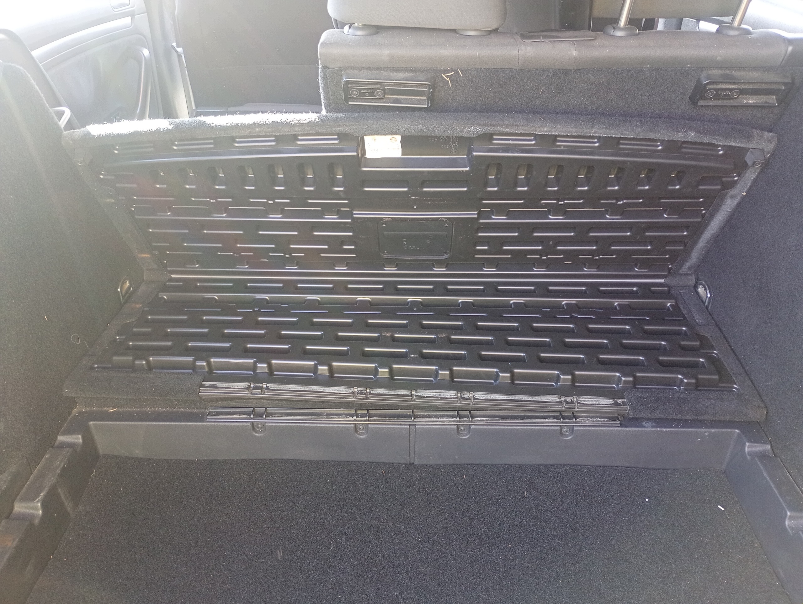 mats boot skladana VW Golf V 5 07-09