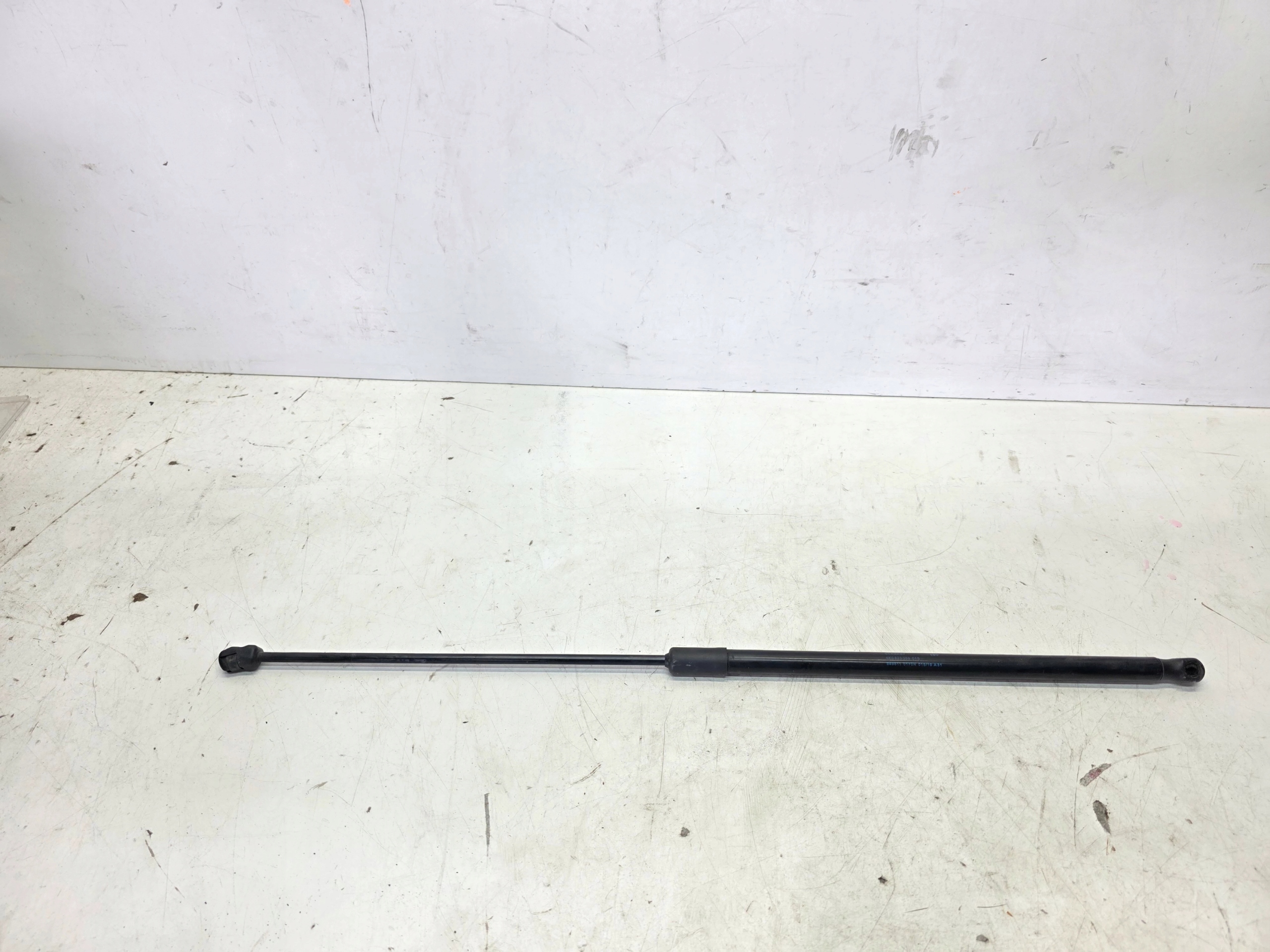 damper telescope bonnets AUDI A6 C8 4K0823359