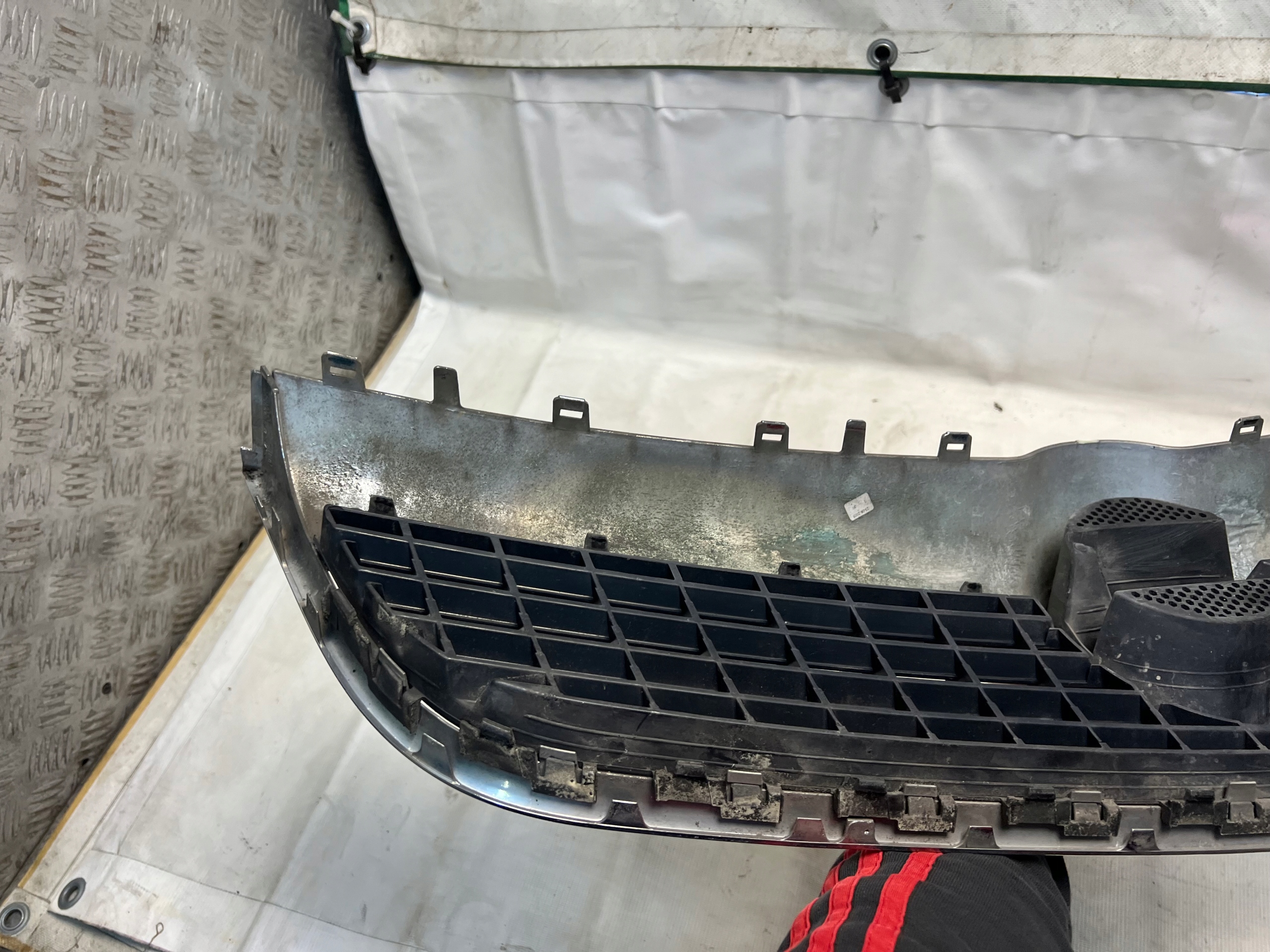 Opel Vectra Kühlergrill FRONTGRILL Kühlergitter 13197512 - Thumbnail 10