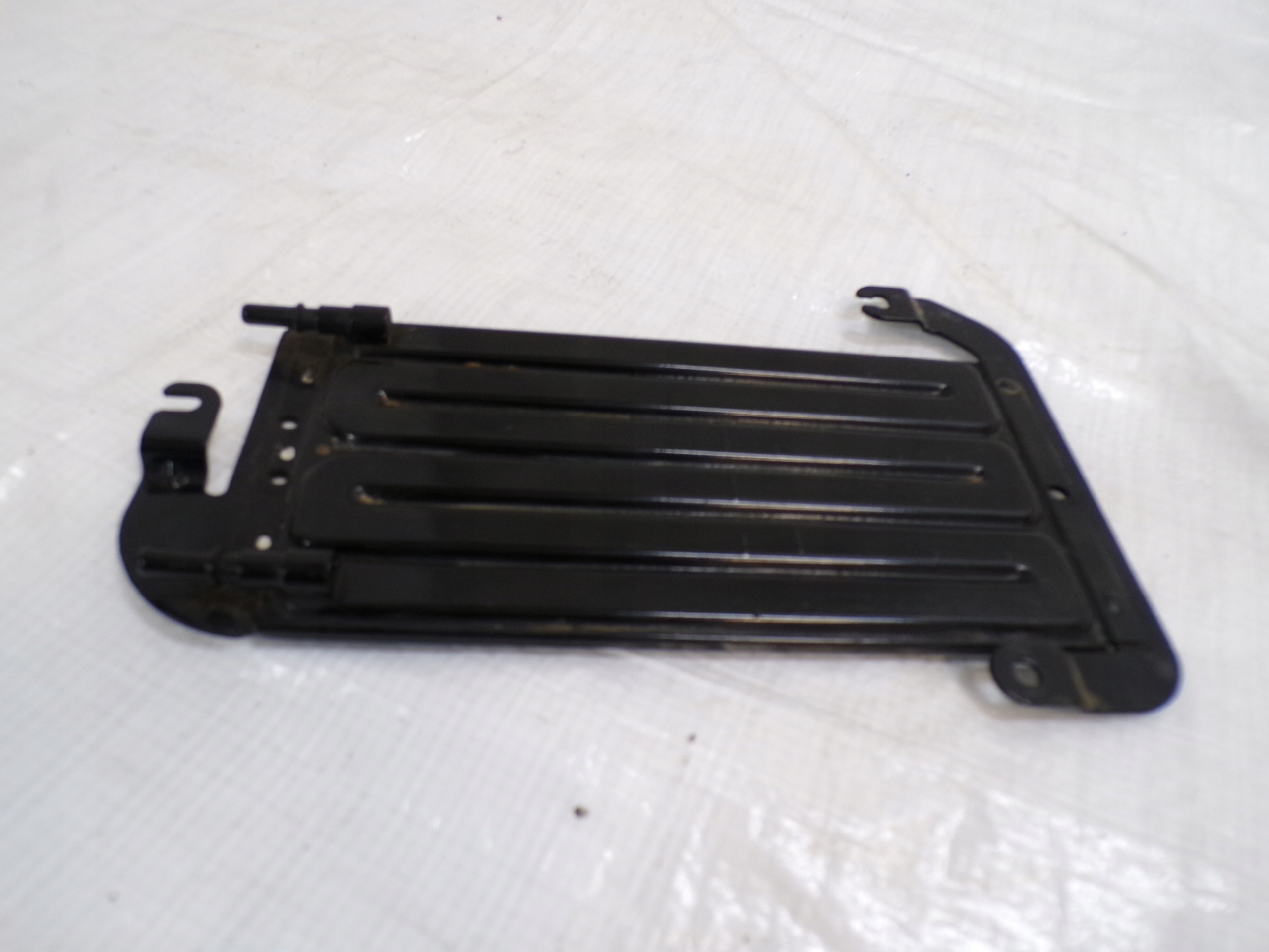 CHŁODNICA PALIWA 175104049R RENAULT TRAFIC III OPEL VIVARO B 1,6 TDCI