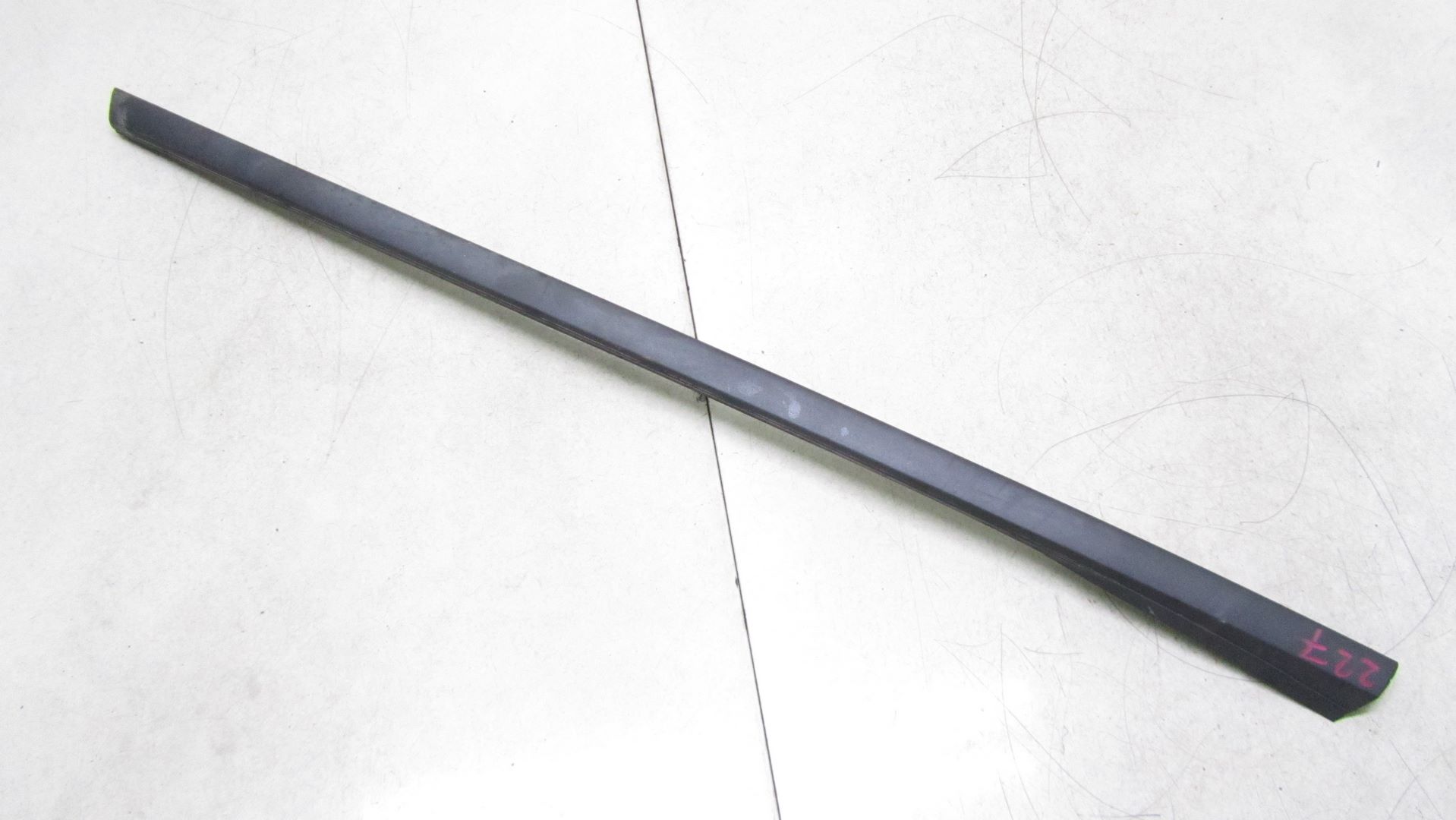 118/227 - VOLVO XC70 II ПАНЕЛЬ ЛОБОВОГО СТЕКЛА ЛЕВАЯ 30753552