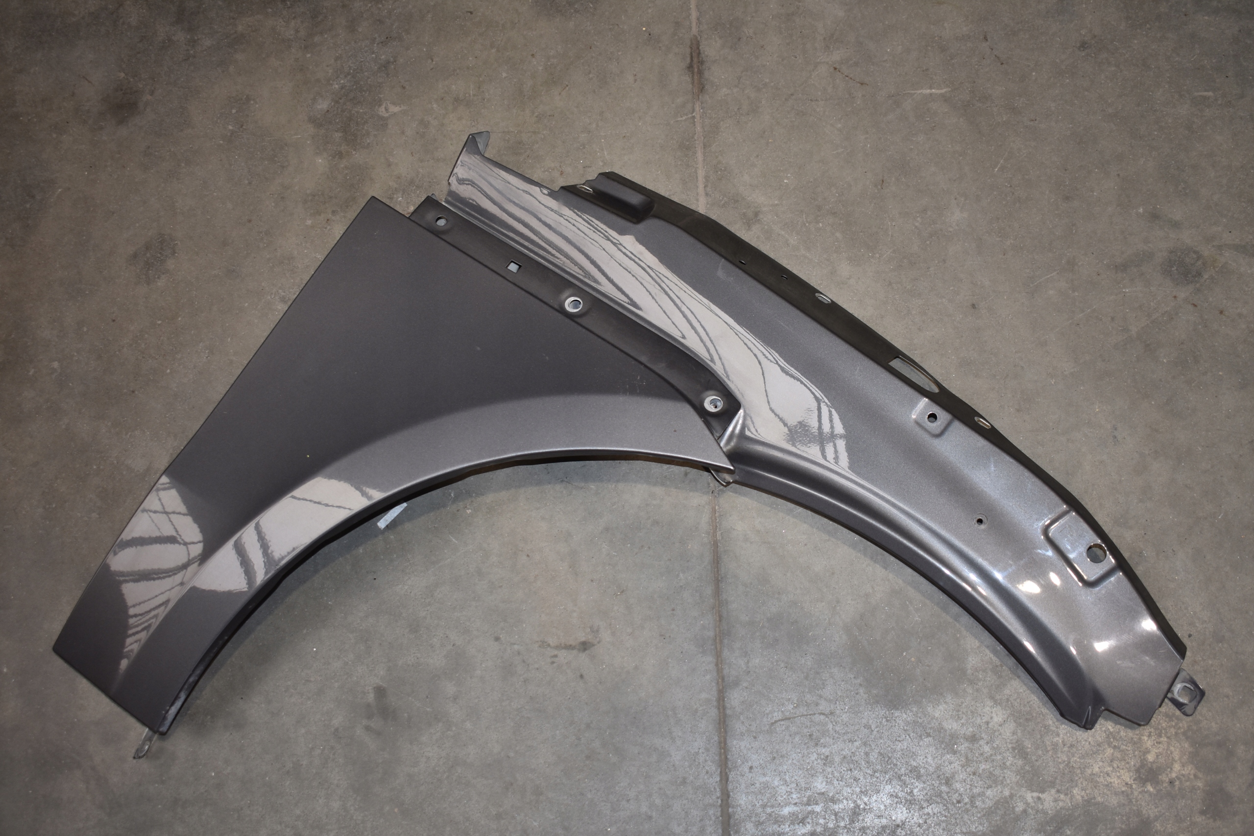 IDEALNY fender front front right colour M7S PORSCHE MACAN 1